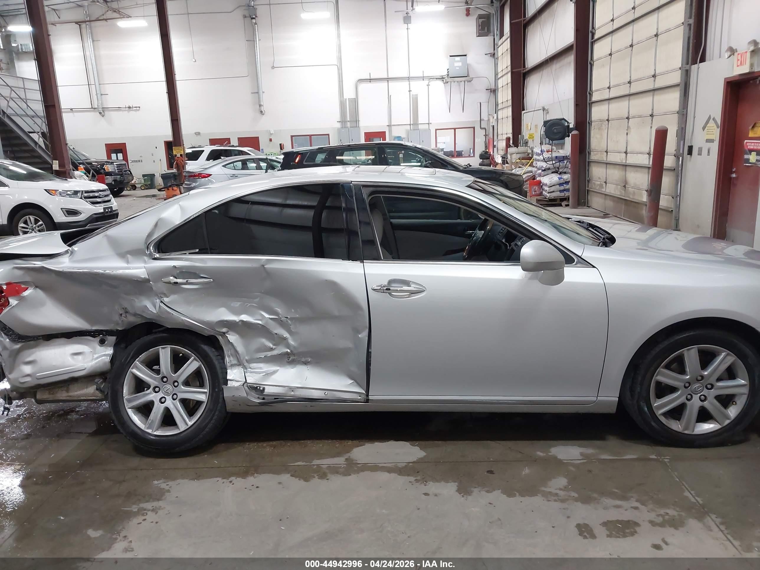2008 Lexus Es 350   Silver vin: JTHBJ46G882235133