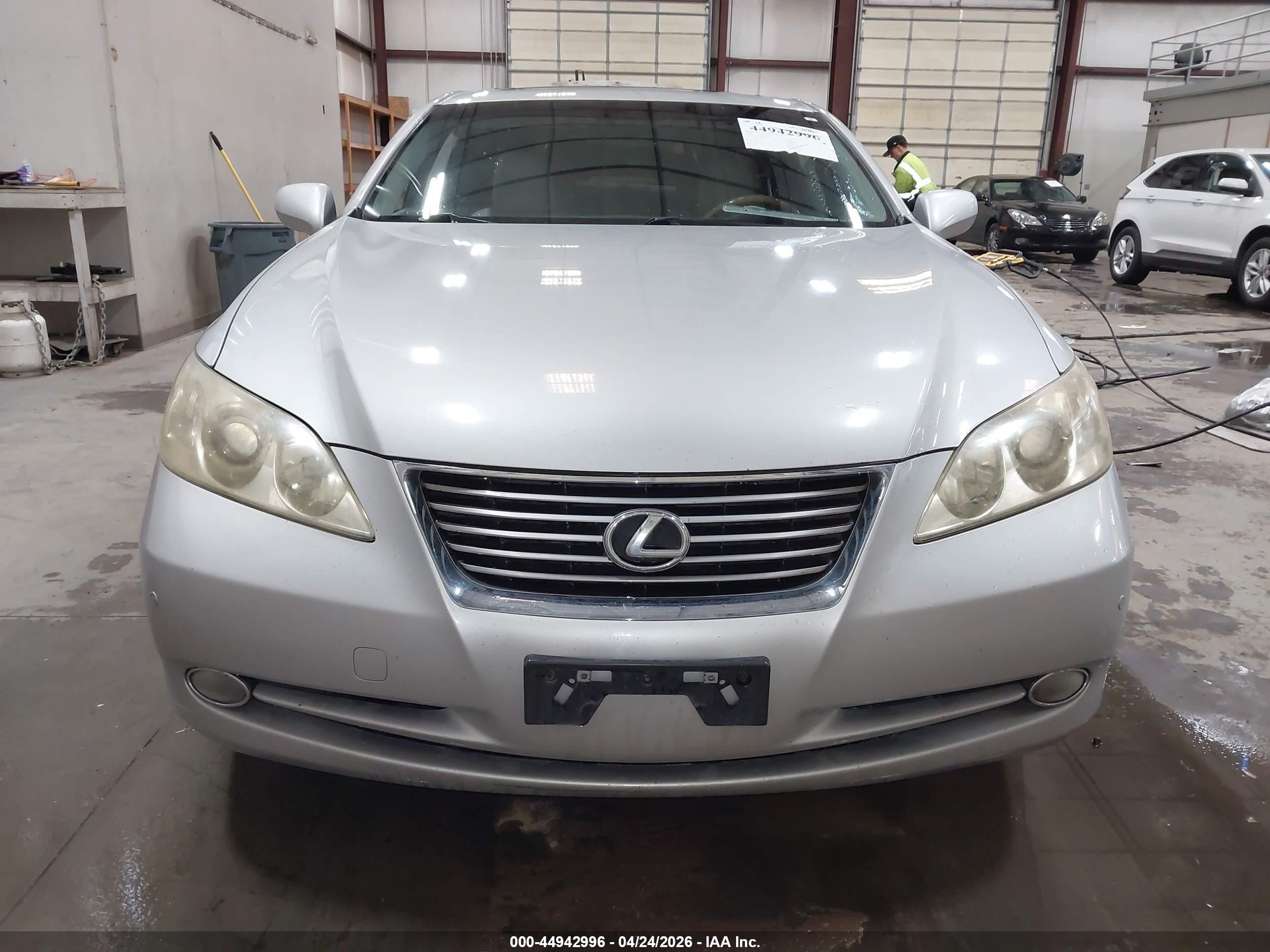 2008 Lexus Es 350   Silver vin: JTHBJ46G882235133