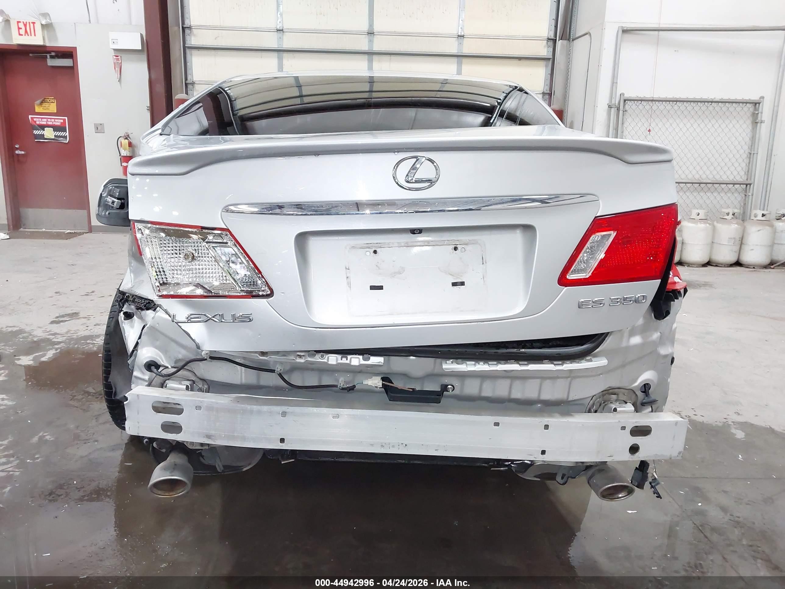 2008 Lexus Es 350   Silver vin: JTHBJ46G882235133