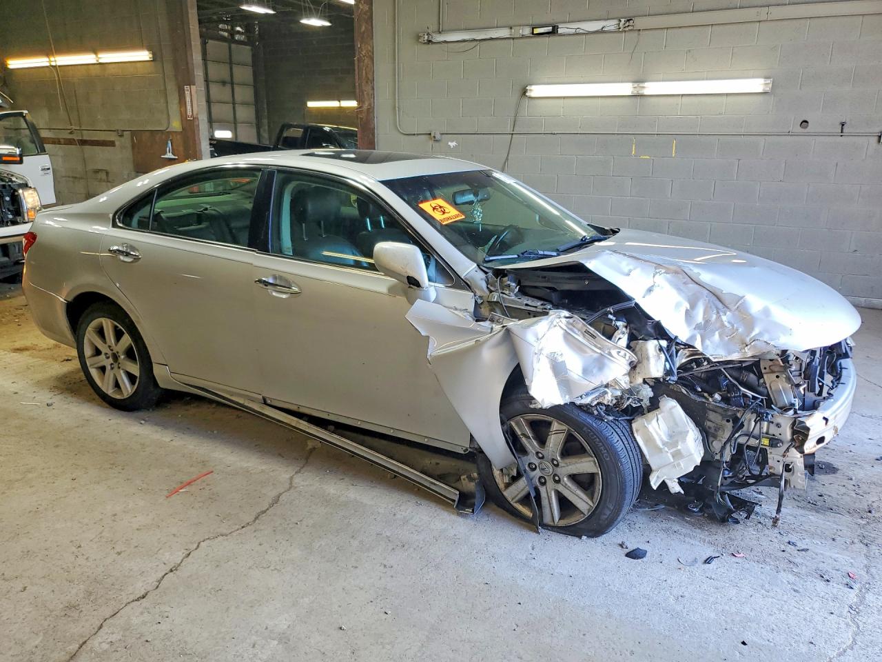 2008 Lexus Es 350 Silver vin: JTHBJ46G882249968