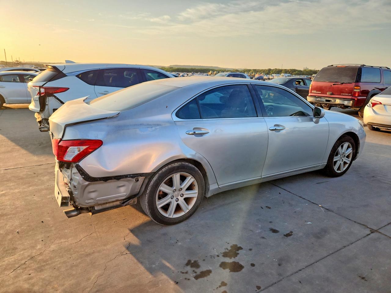 2008 Lexus Es 350 Silver vin: JTHBJ46G882250540