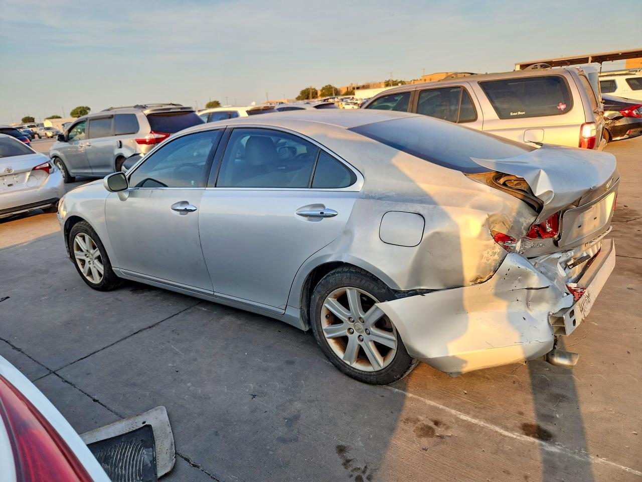 2008 Lexus Es 350 Silver vin: JTHBJ46G882250540