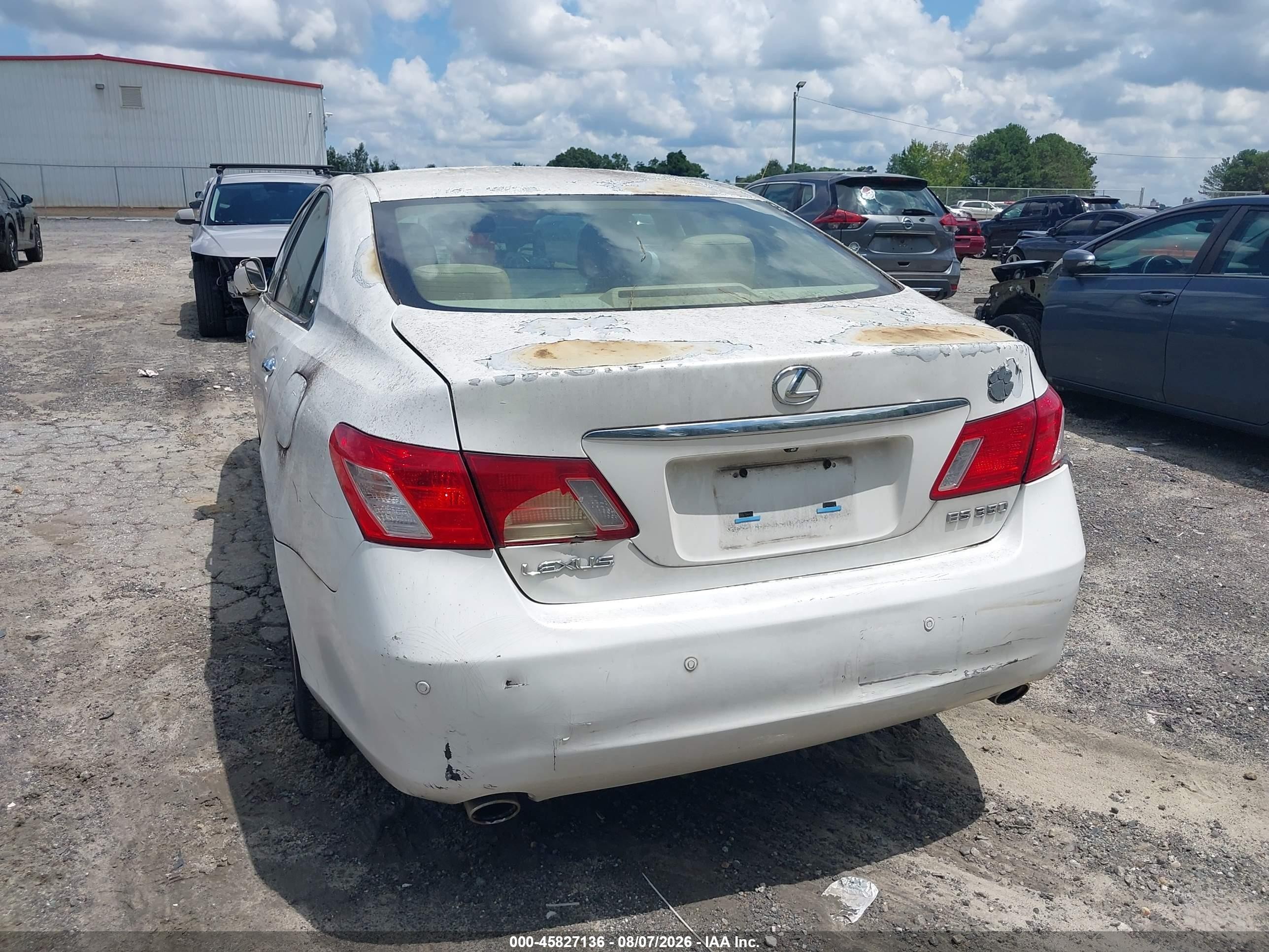 2008 Lexus Es 350   White vin: JTHBJ46G882266091