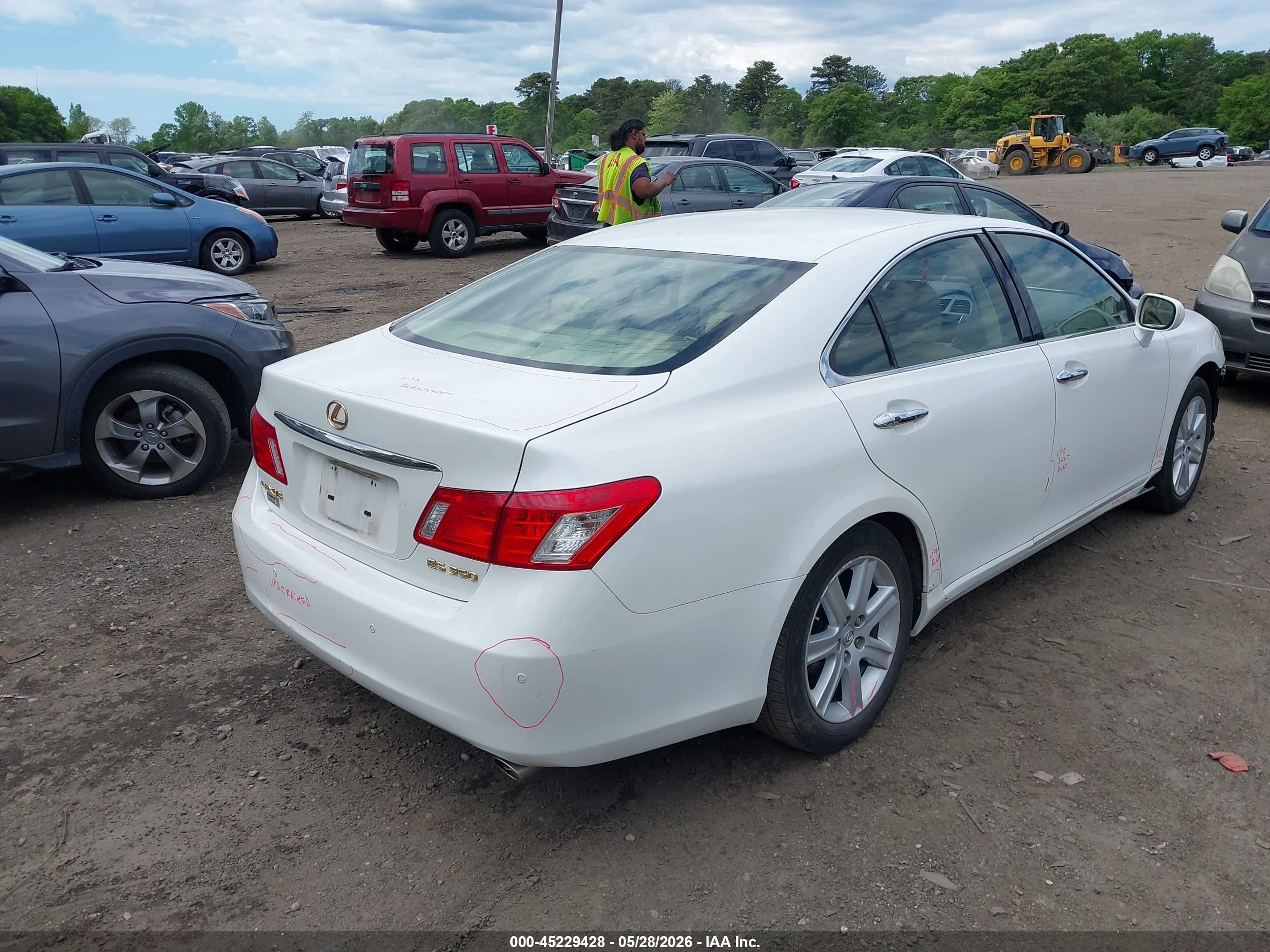 2009 Lexus Es 350   White vin: JTHBJ46G892280378