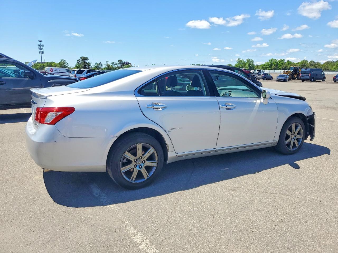 2009 Lexus Es 350 Silver vin: JTHBJ46G892287217