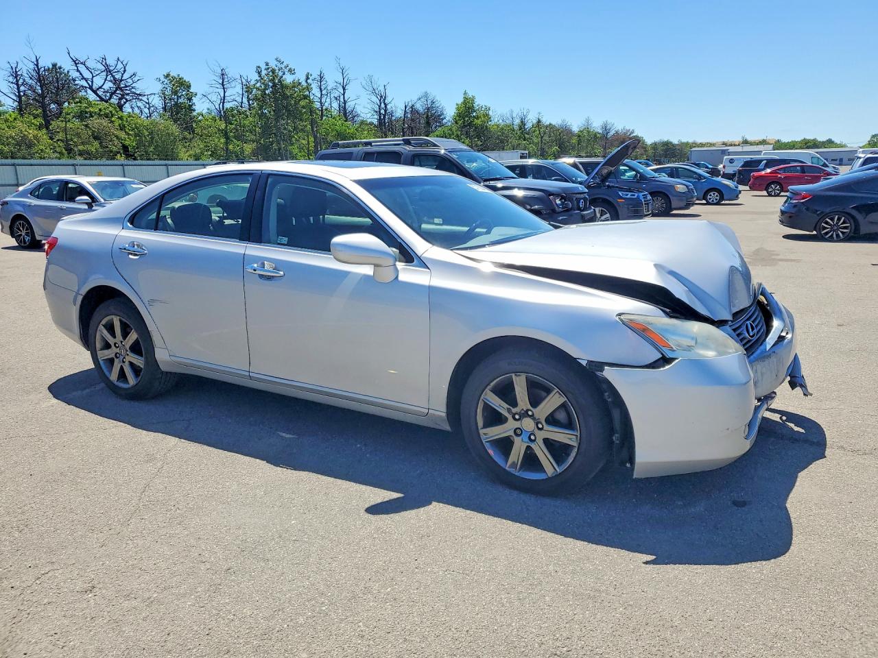 2009 Lexus Es 350 Silver vin: JTHBJ46G892287217