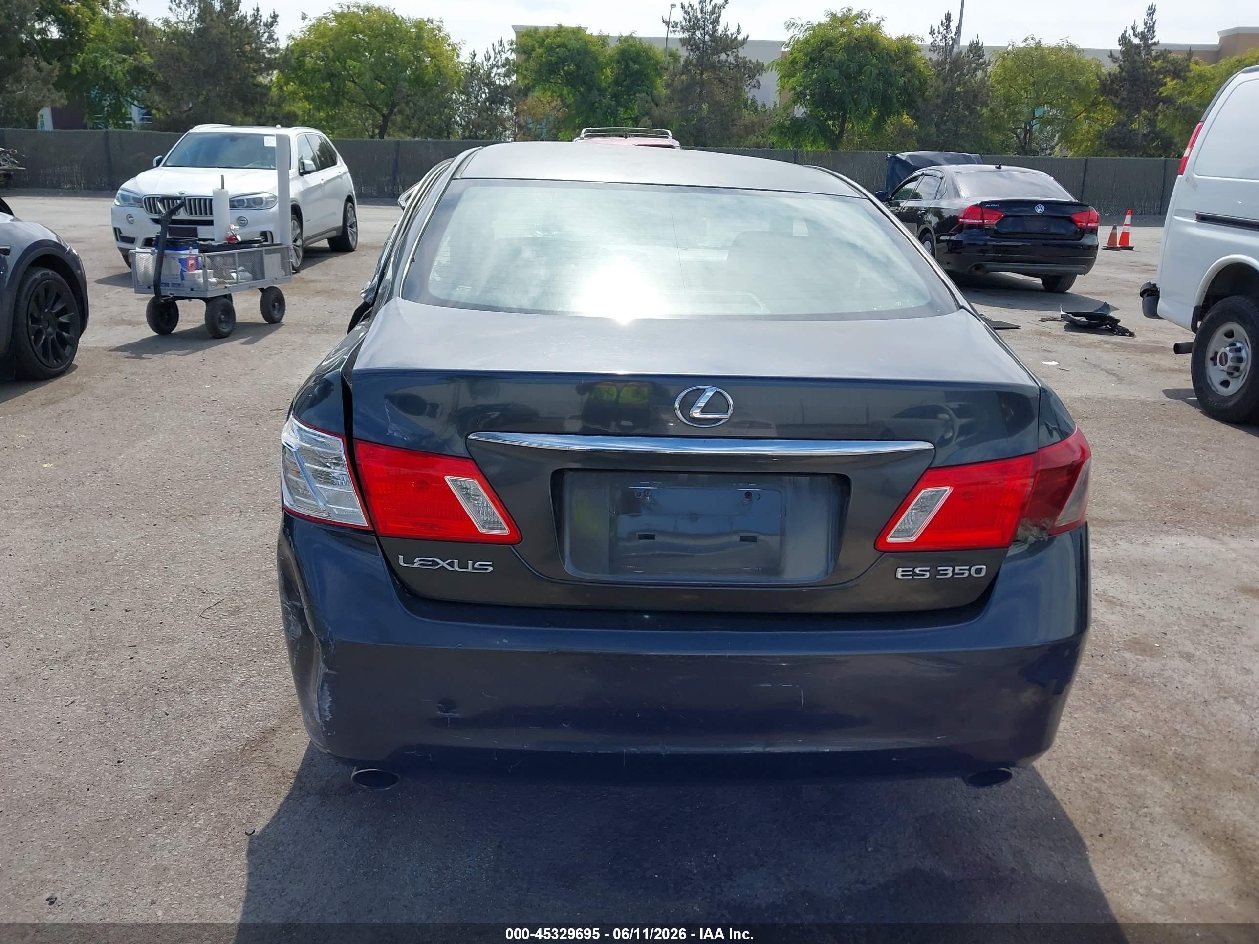 2009 Lexus Es 350   Gray vin: JTHBJ46G892296905