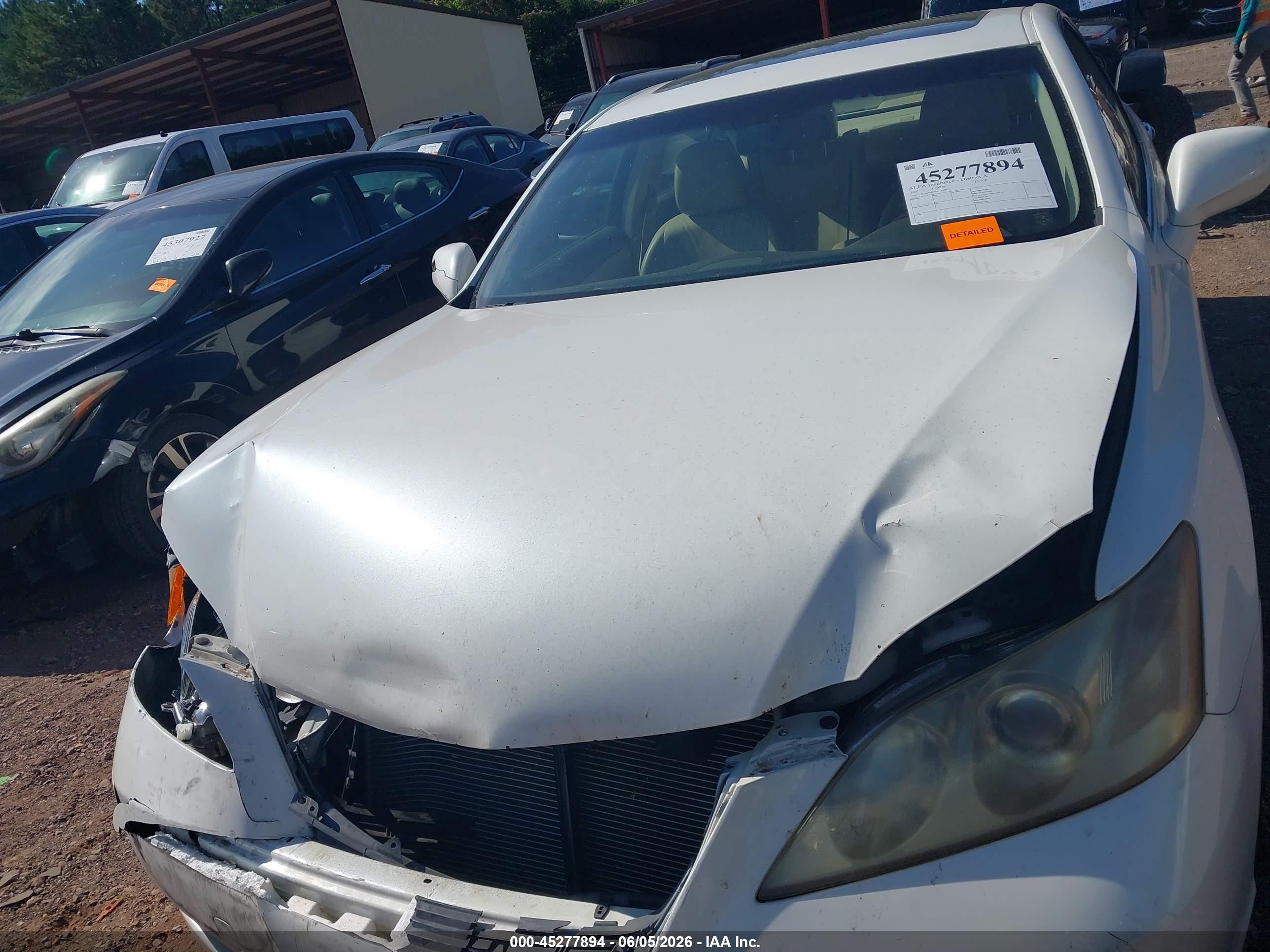 2007 Lexus Es 350   White vin: JTHBJ46G972015899