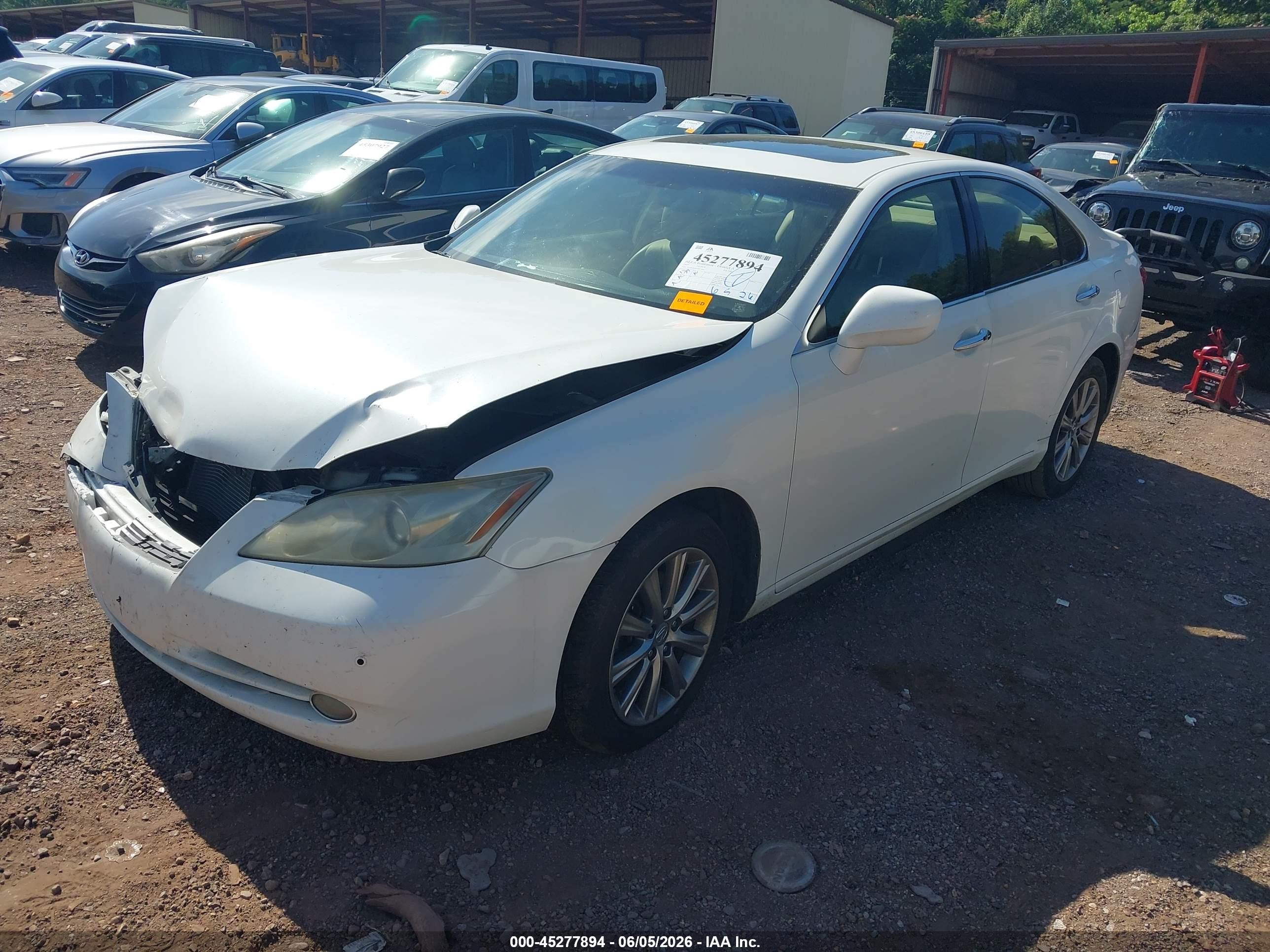 2007 Lexus Es 350   White vin: JTHBJ46G972015899