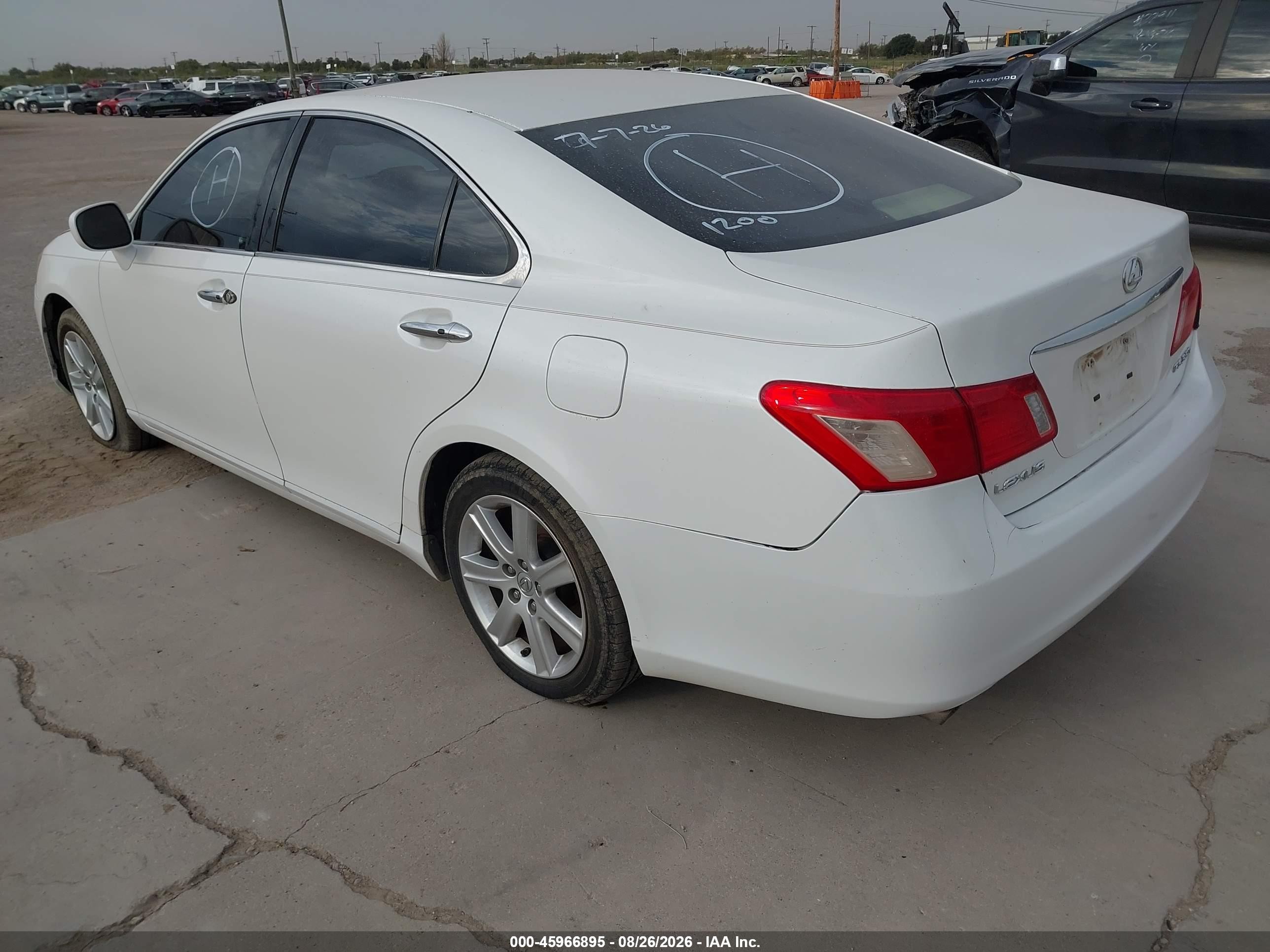 2007 Lexus Es 350   White vin: JTHBJ46G972057599