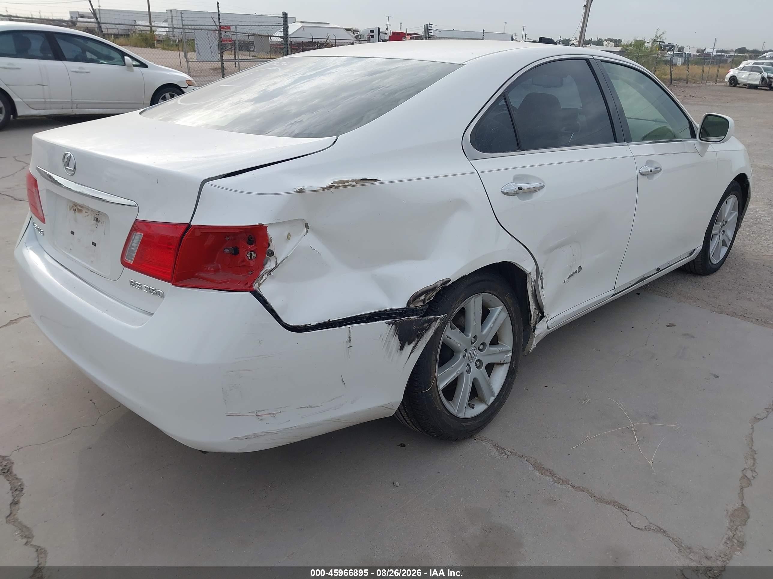 2007 Lexus Es 350   White vin: JTHBJ46G972057599