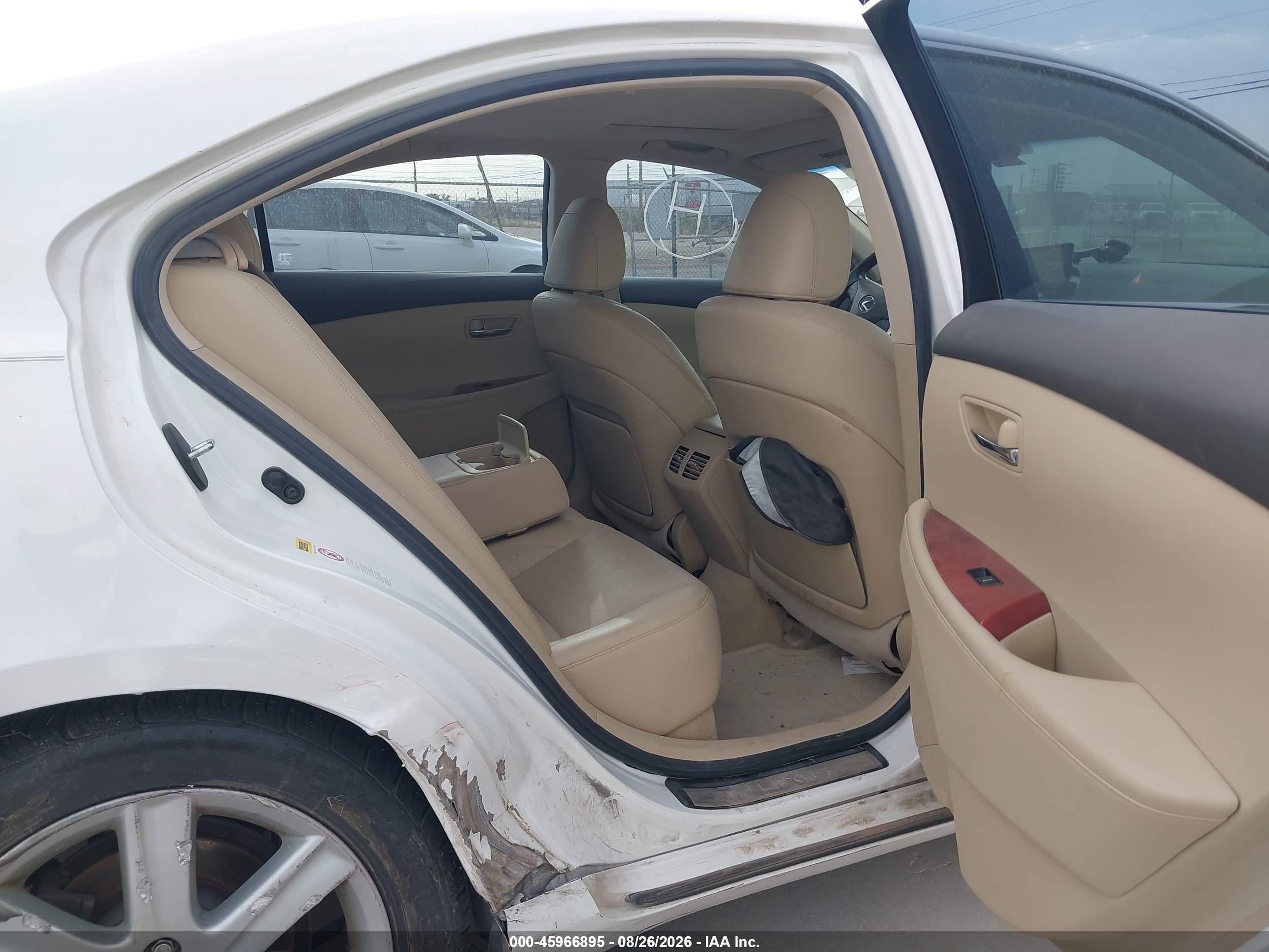 2007 Lexus Es 350   White vin: JTHBJ46G972057599
