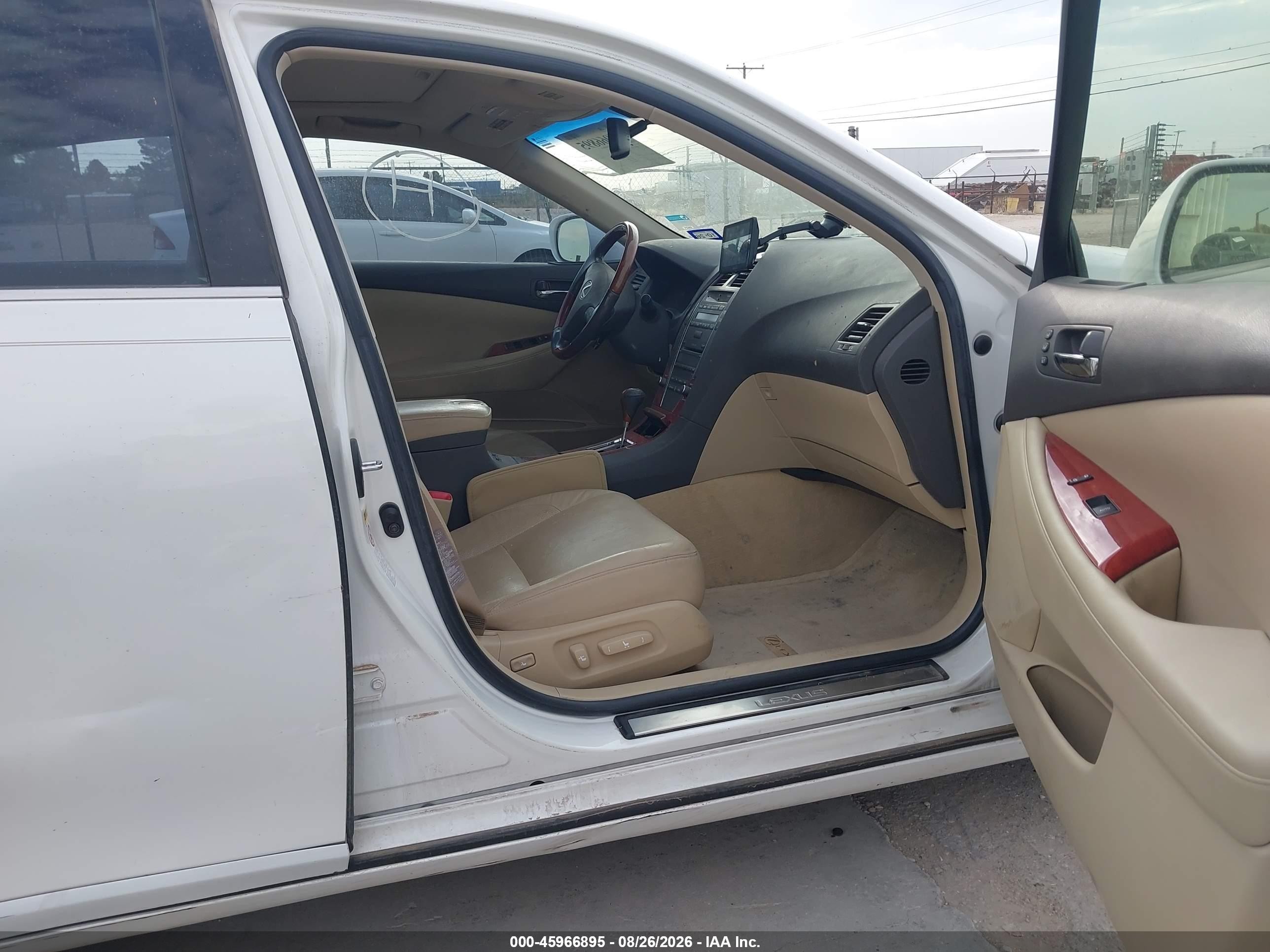 2007 Lexus Es 350   White vin: JTHBJ46G972057599