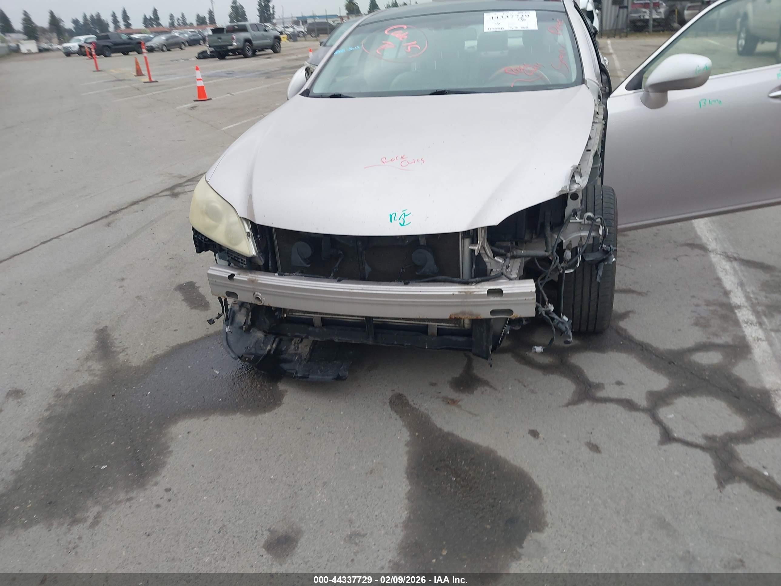 2007 Lexus Es 350   Beige vin: JTHBJ46G972059305