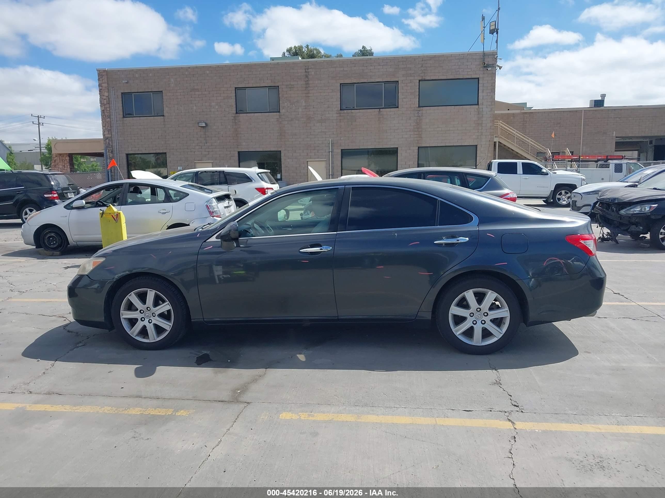 2007 Lexus Es 350   Gray vin: JTHBJ46G972107059