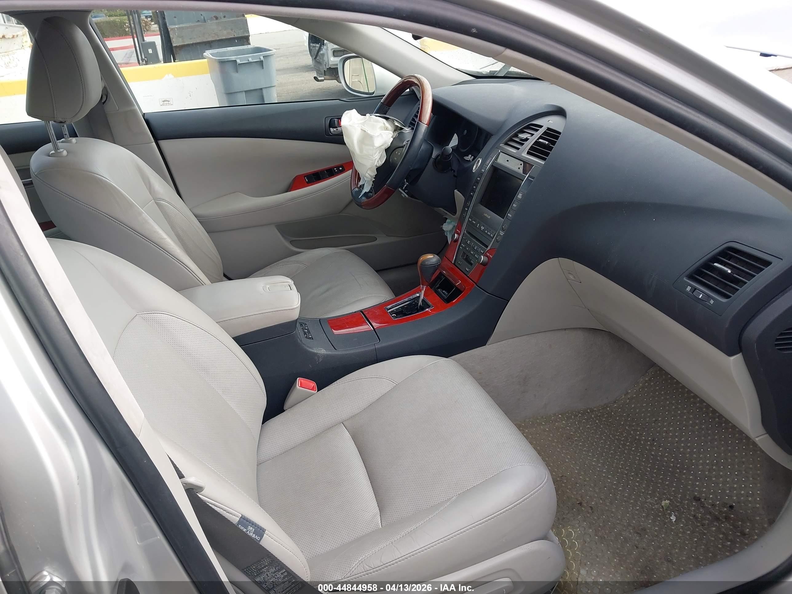 2008 Lexus Es 350   Серебряный vin: JTHBJ46G982215084