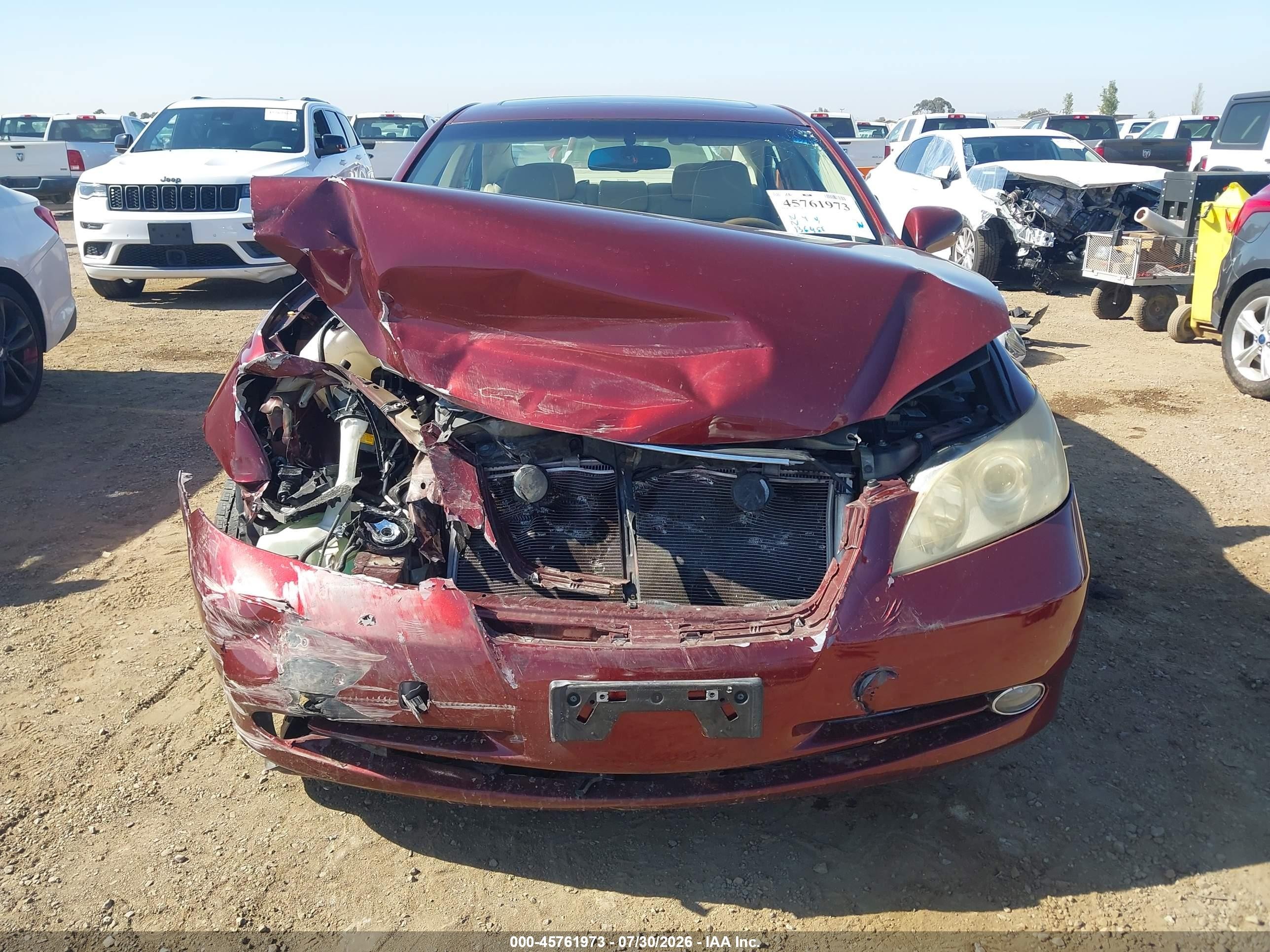 2008 Lexus Es 350   Бордовый vin: JTHBJ46G982220950