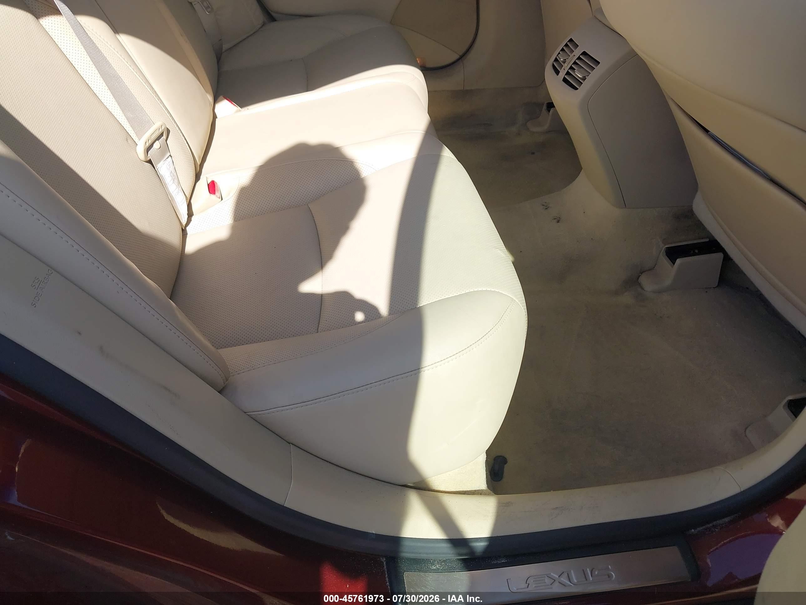 2008 Lexus Es 350   Бордовый vin: JTHBJ46G982220950