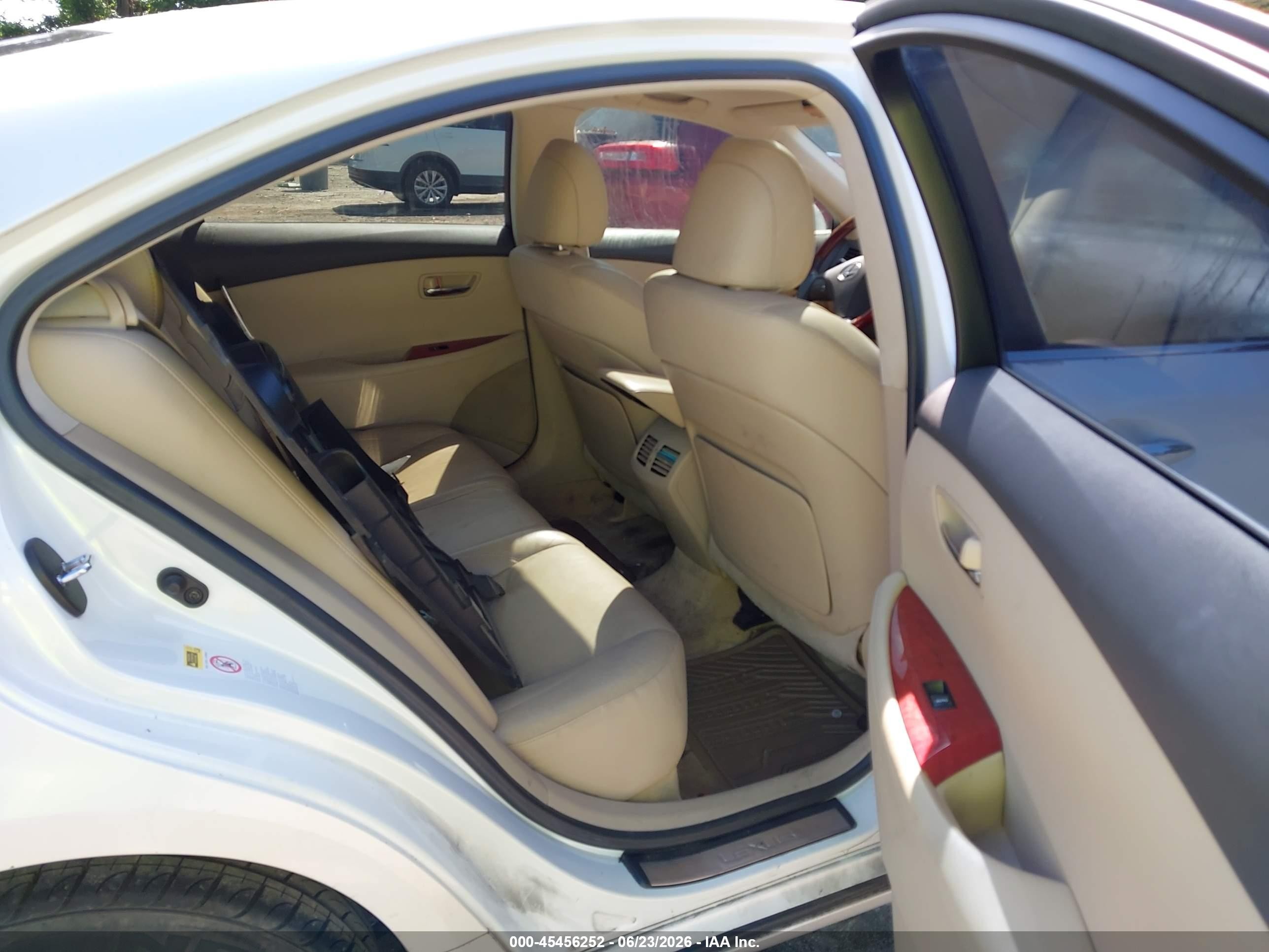 2008 Lexus Es 350   White vin: JTHBJ46G982266374