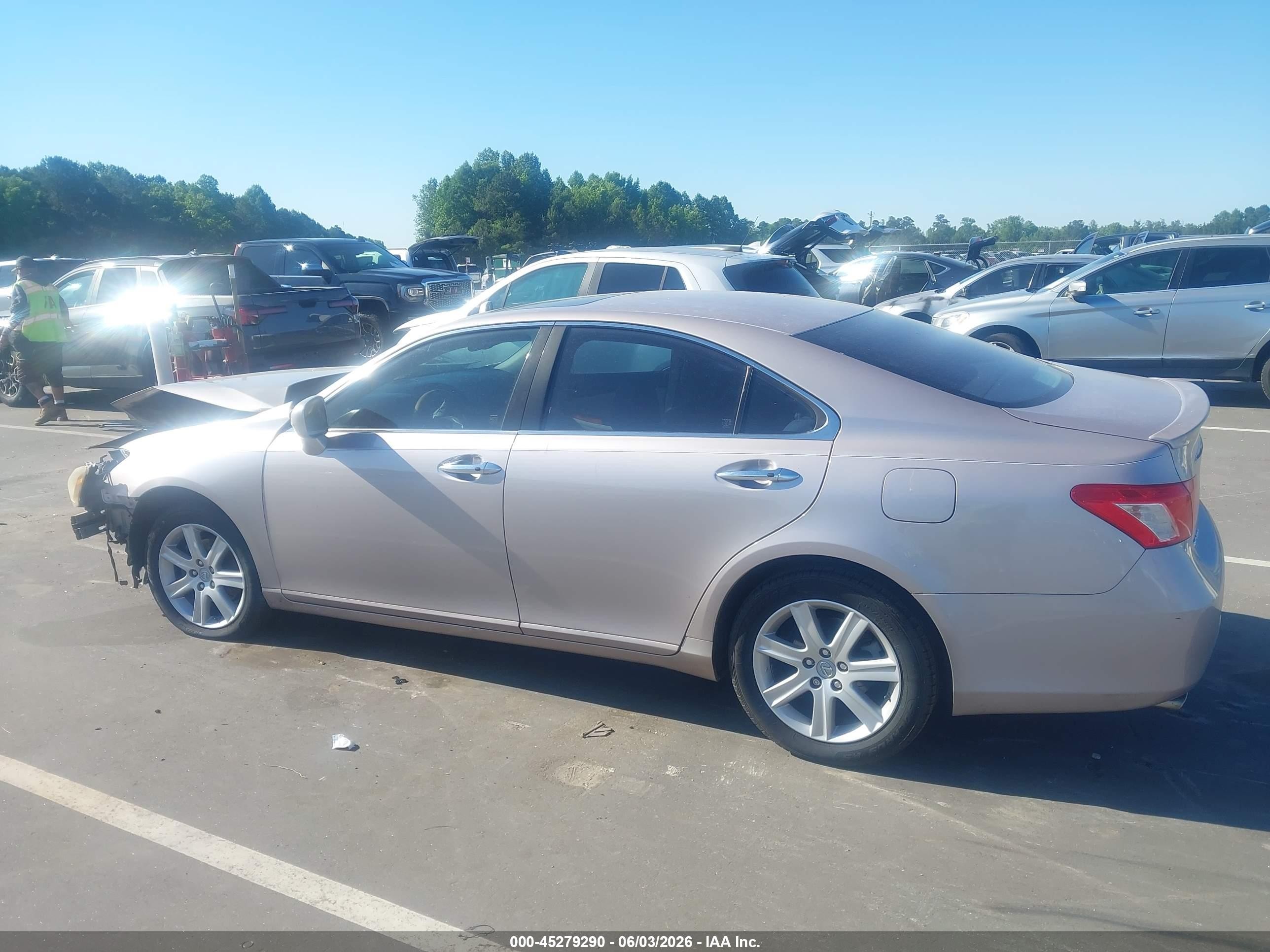 2007 Lexus Es 350   Champagne vin: JTHBJ46GX72093706
