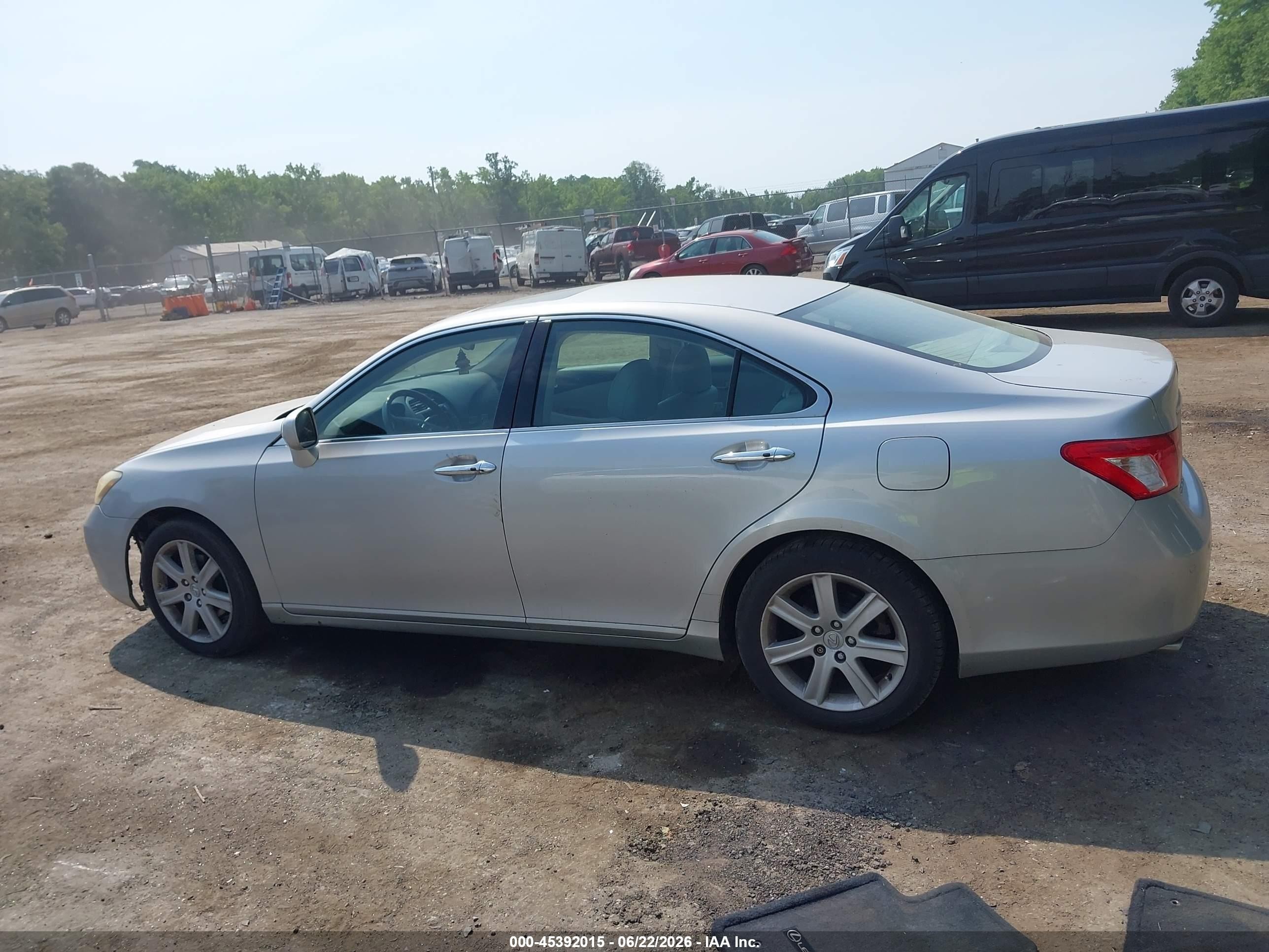 2007 Lexus Es 350 Серебряный vin: JTHBJ46GX72104462
