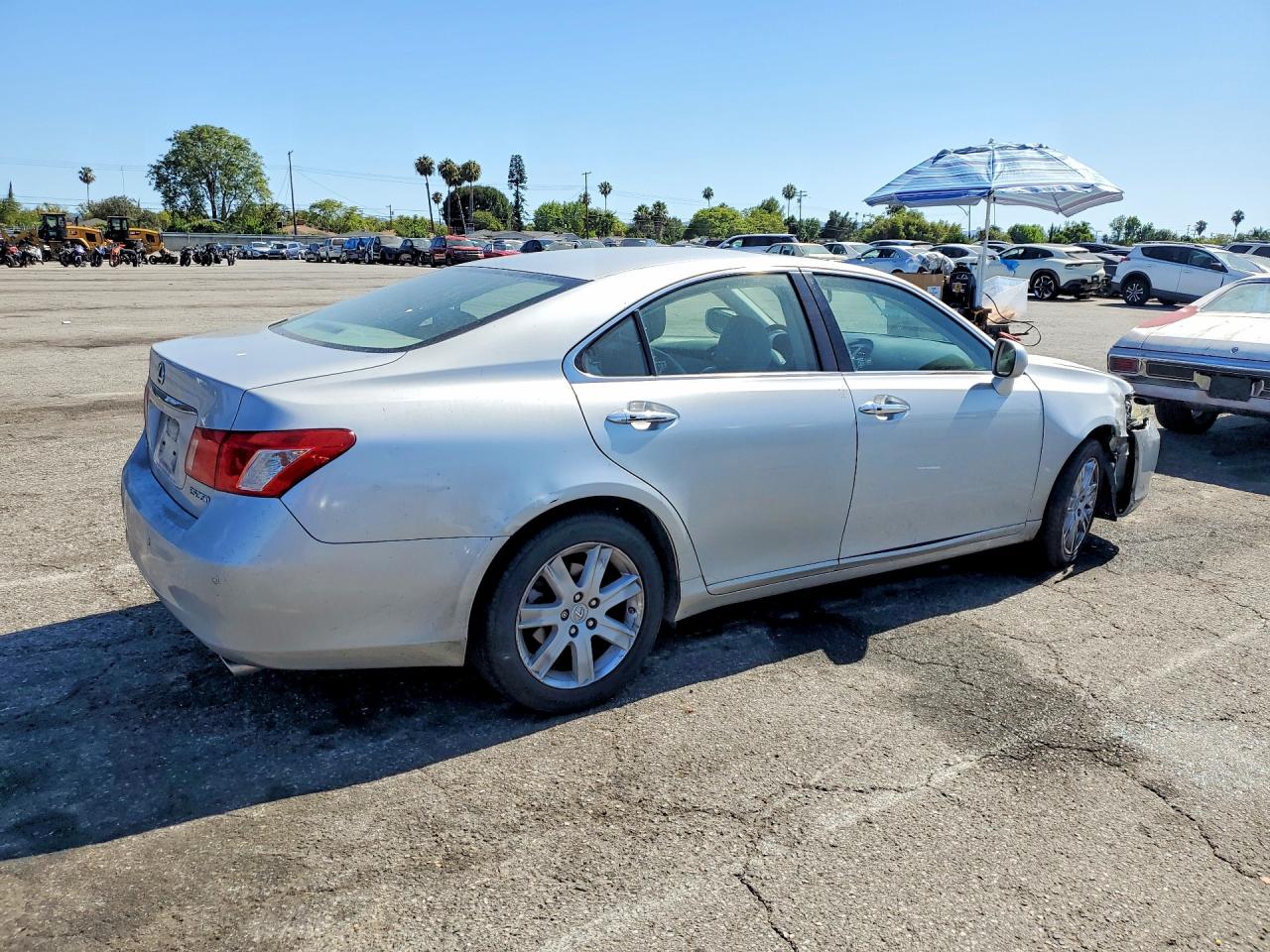 2007 Lexus Es 350 Серебряный vin: JTHBJ46GX72143830