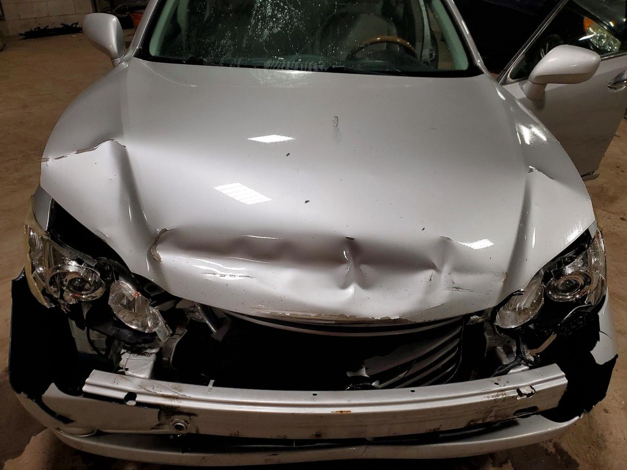 2007 Lexus Es 350 Silver vin: JTHBJ46GX72151779