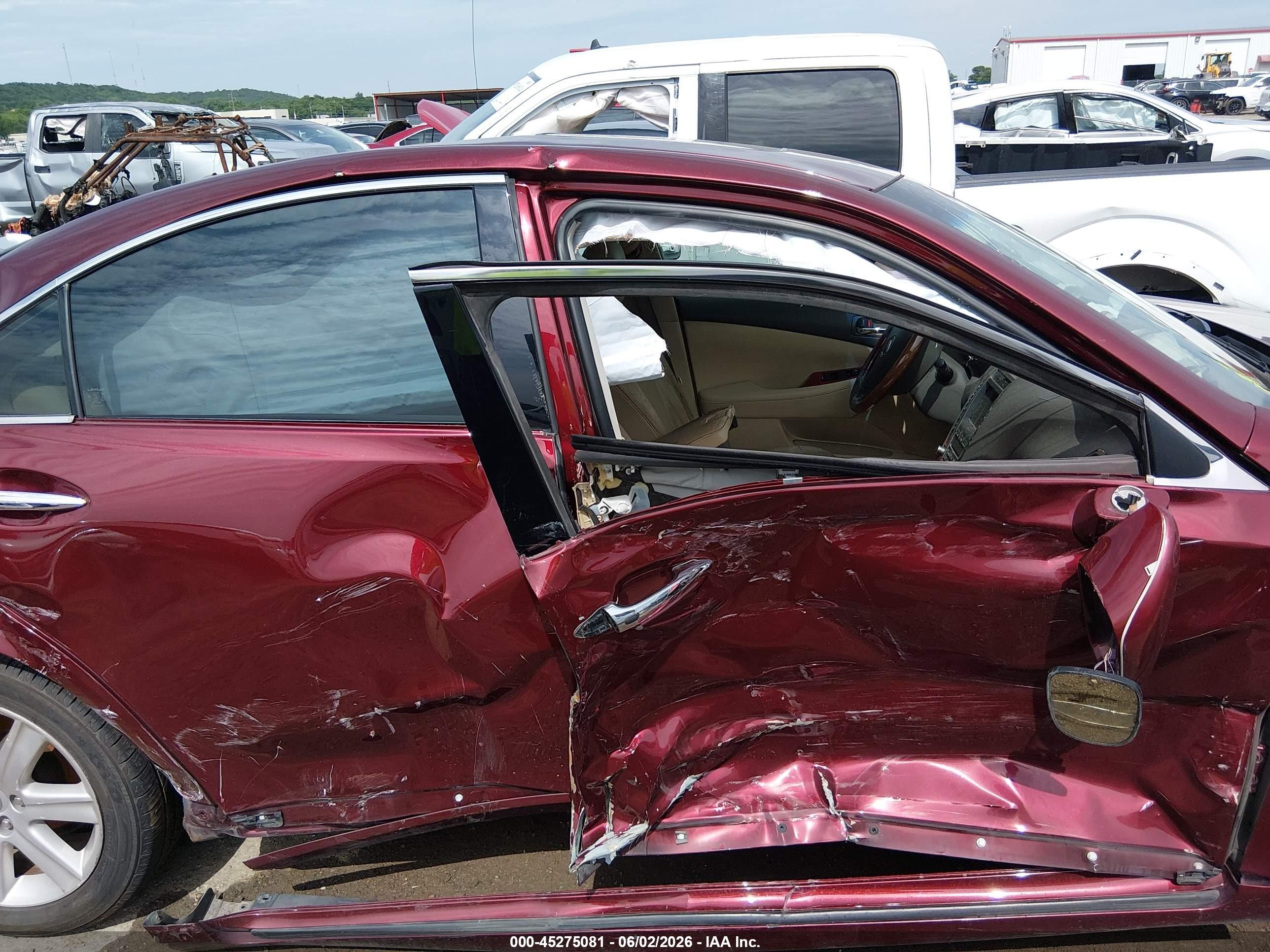 2008 Lexus Es 350   Red vin: JTHBJ46GX82197498
