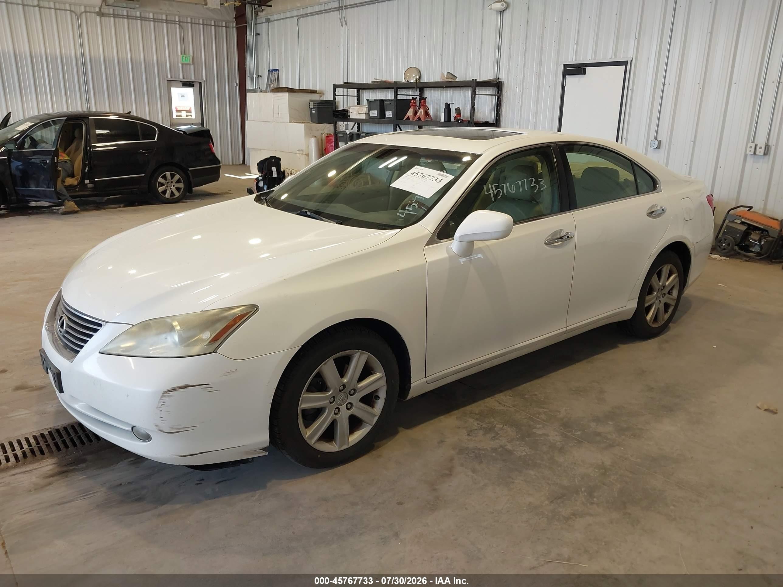 2008 Lexus Es 350   White vin: JTHBJ46GX82202022