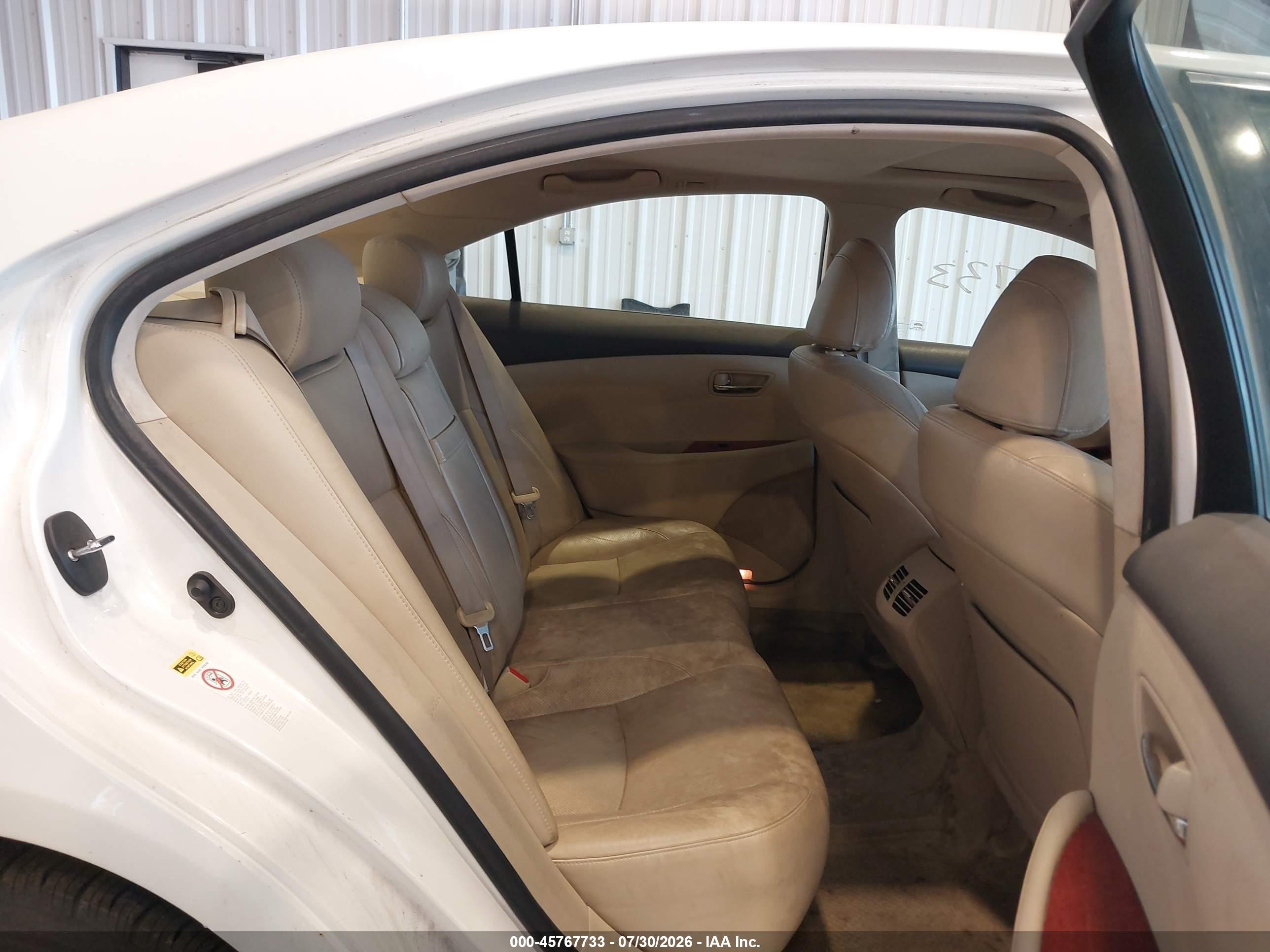 2008 Lexus Es 350   White vin: JTHBJ46GX82202022