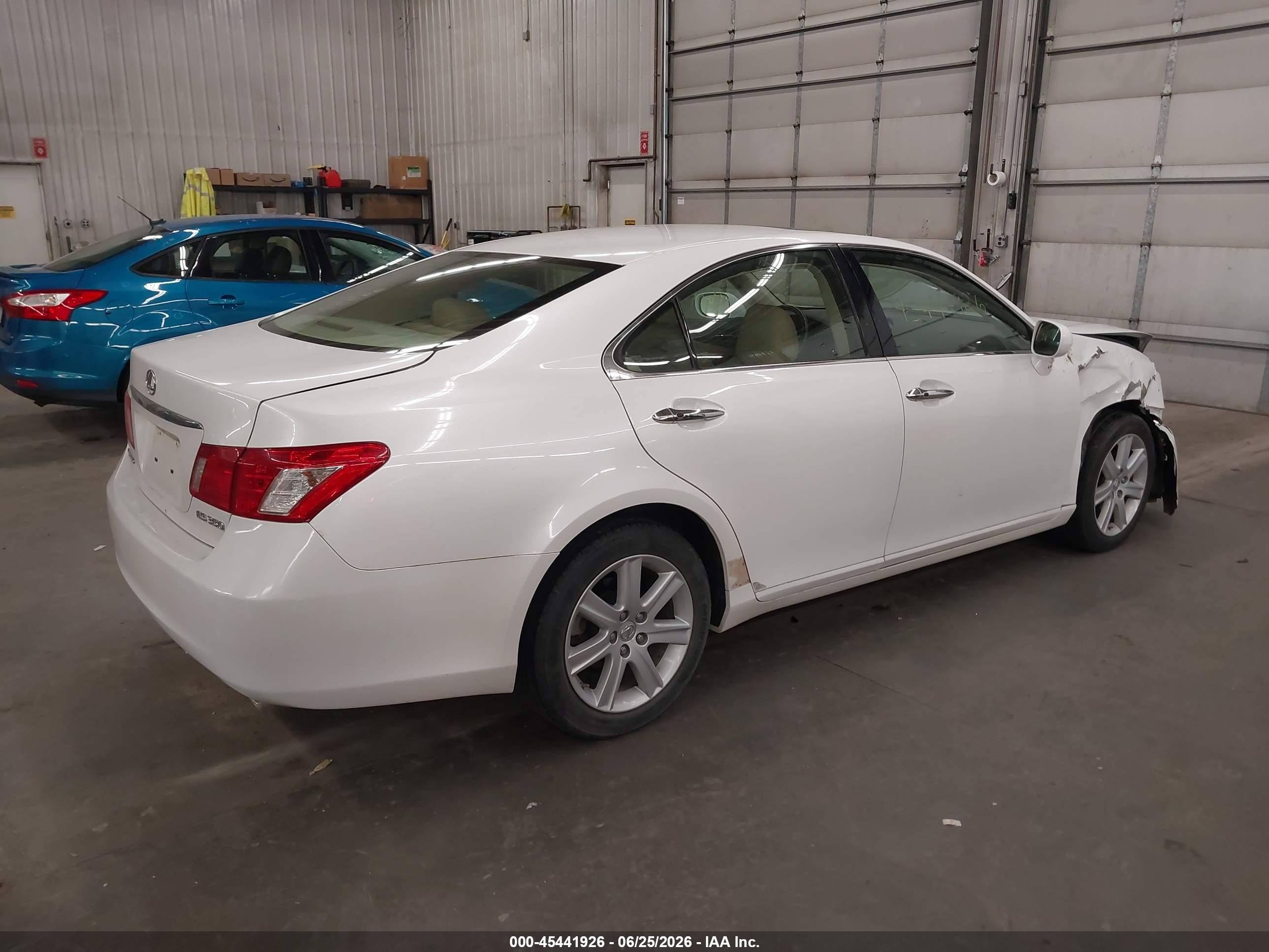 2009 Lexus Es 350   White vin: JTHBJ46GX92289180