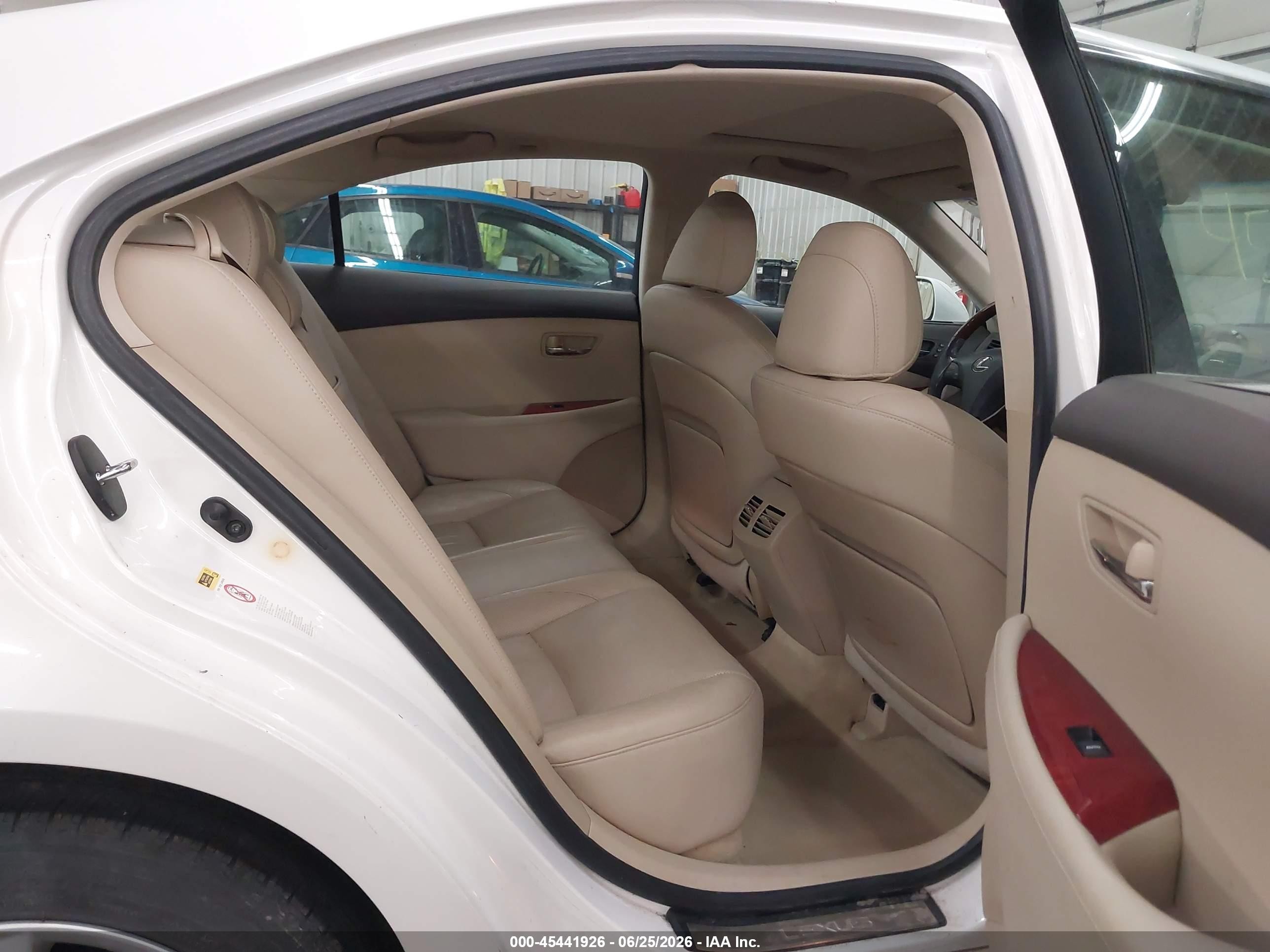 2009 Lexus Es 350   White vin: JTHBJ46GX92289180