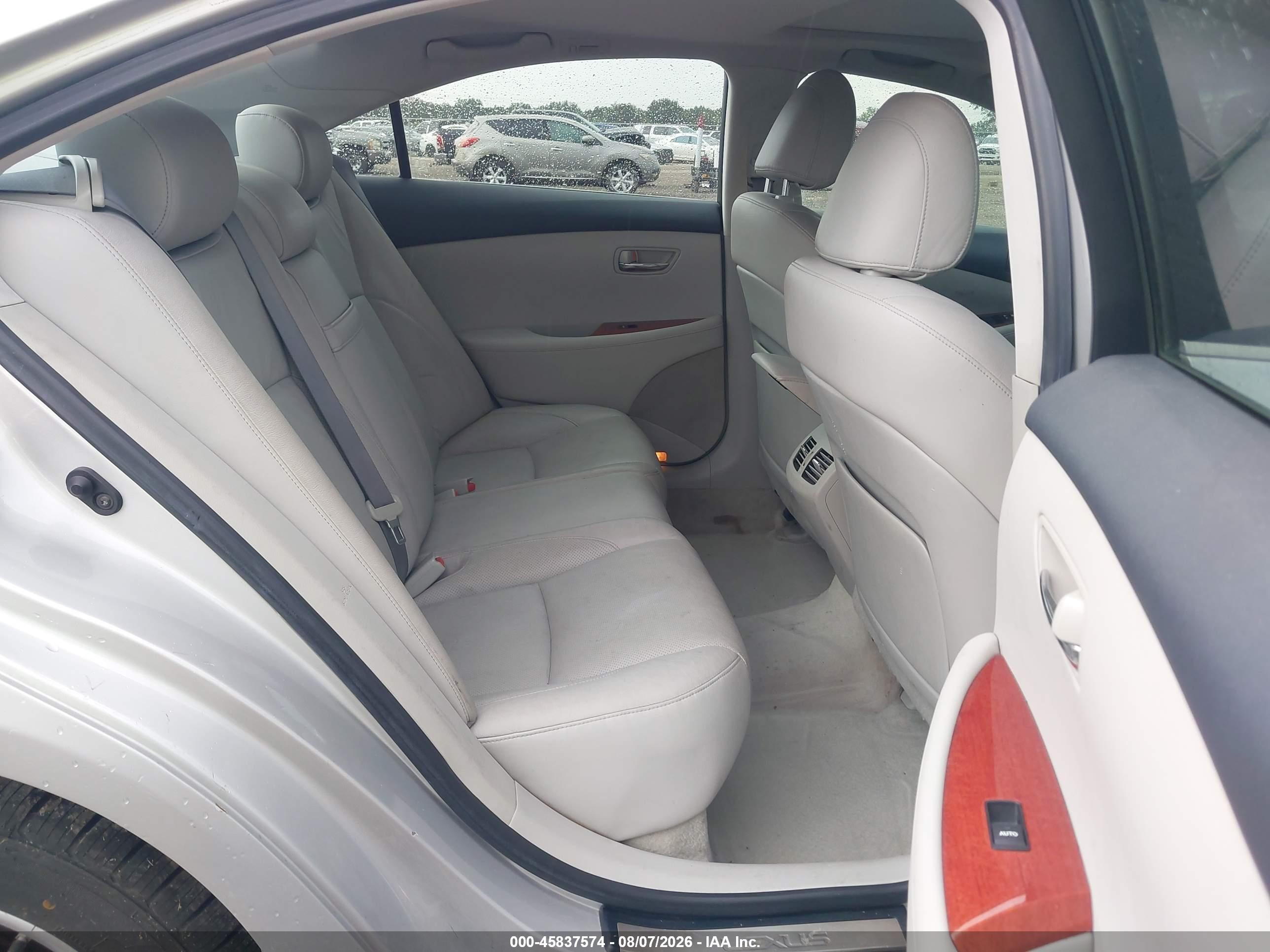 2009 Lexus Es 350   Silver vin: JTHBJ46GX92316975