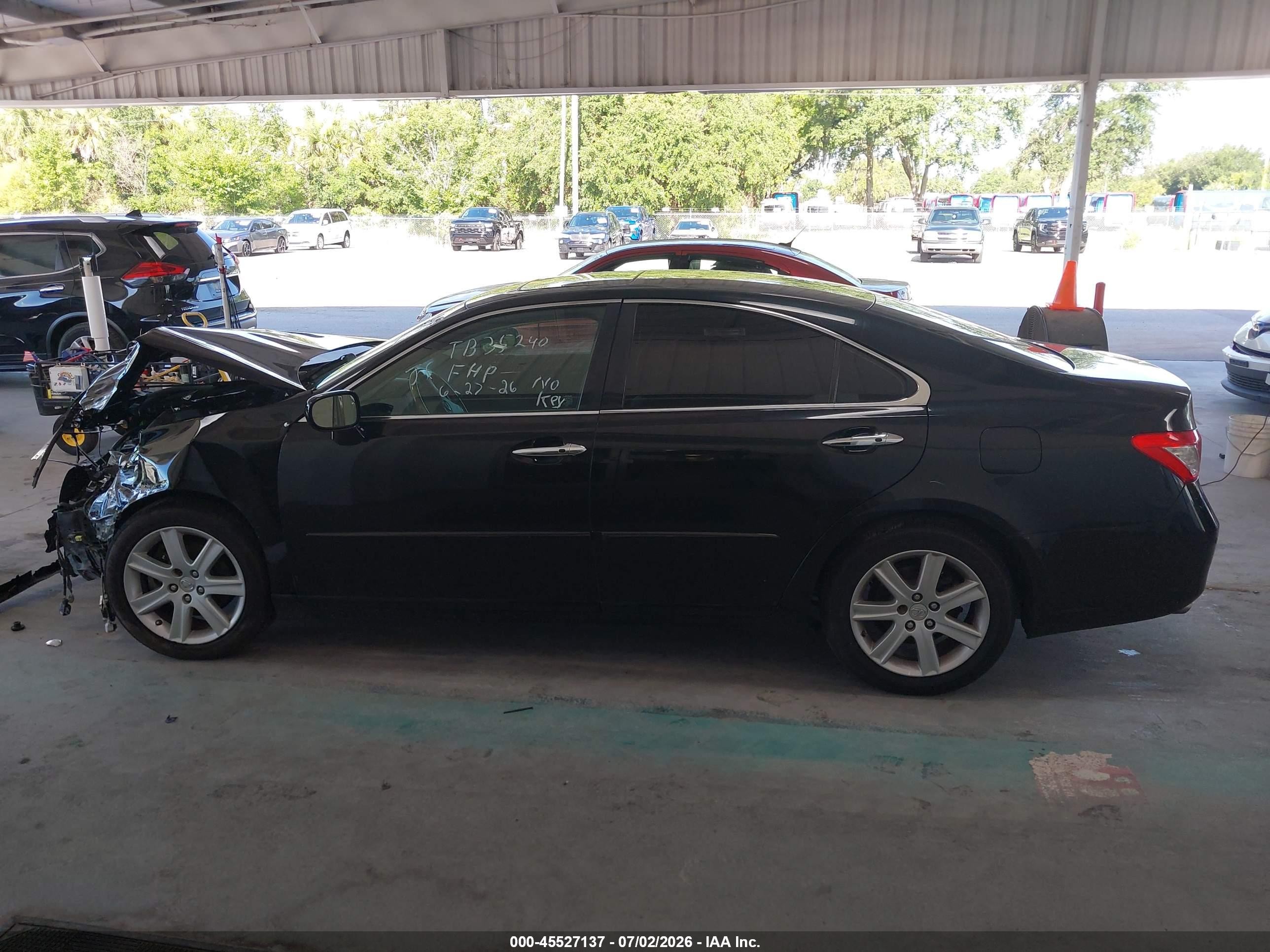 2009 Lexus Es 350   Black vin: JTHBJ46GX92320427