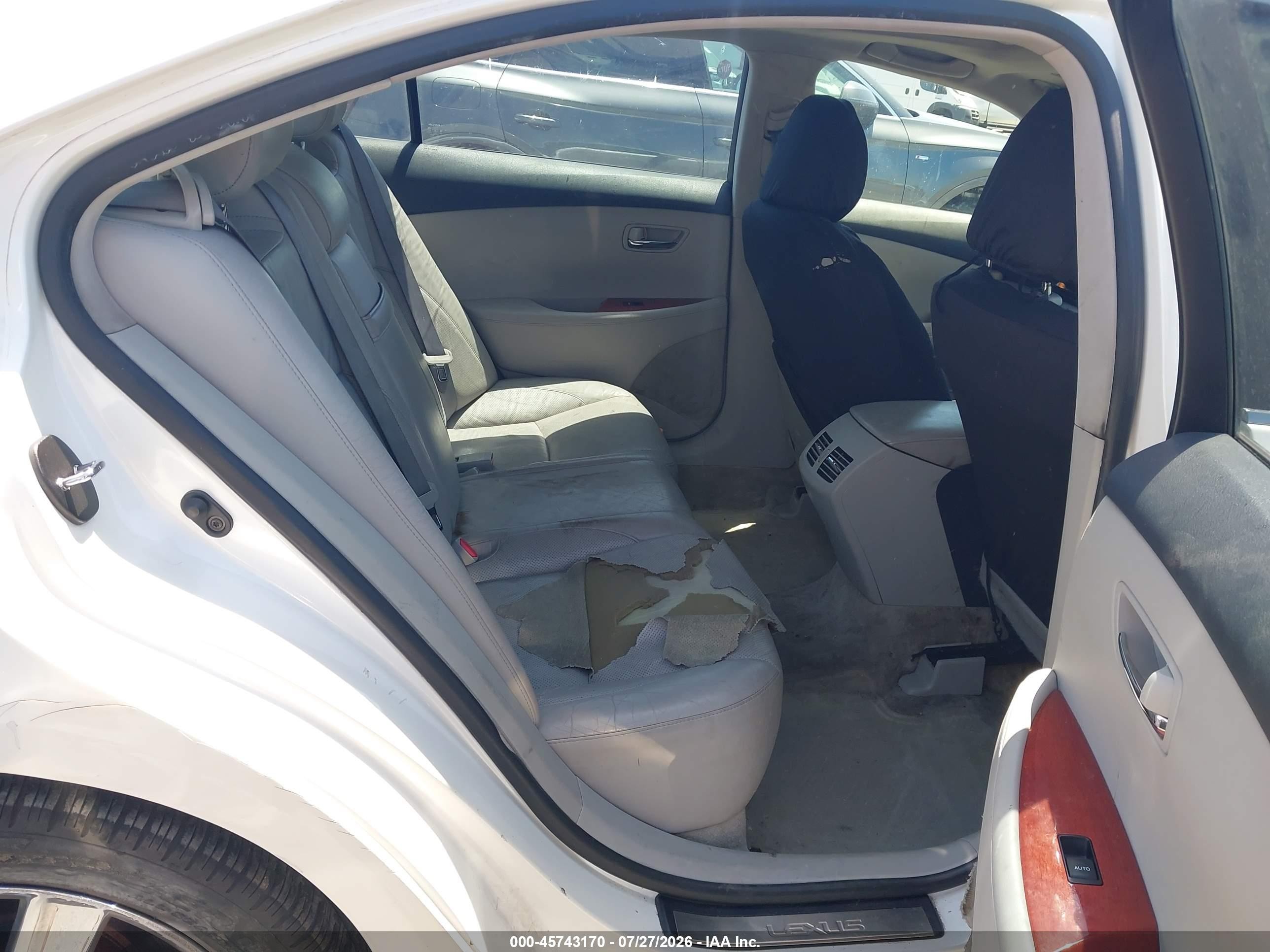 2009 Lexus Es 350   White vin: JTHBJ46GX92337745