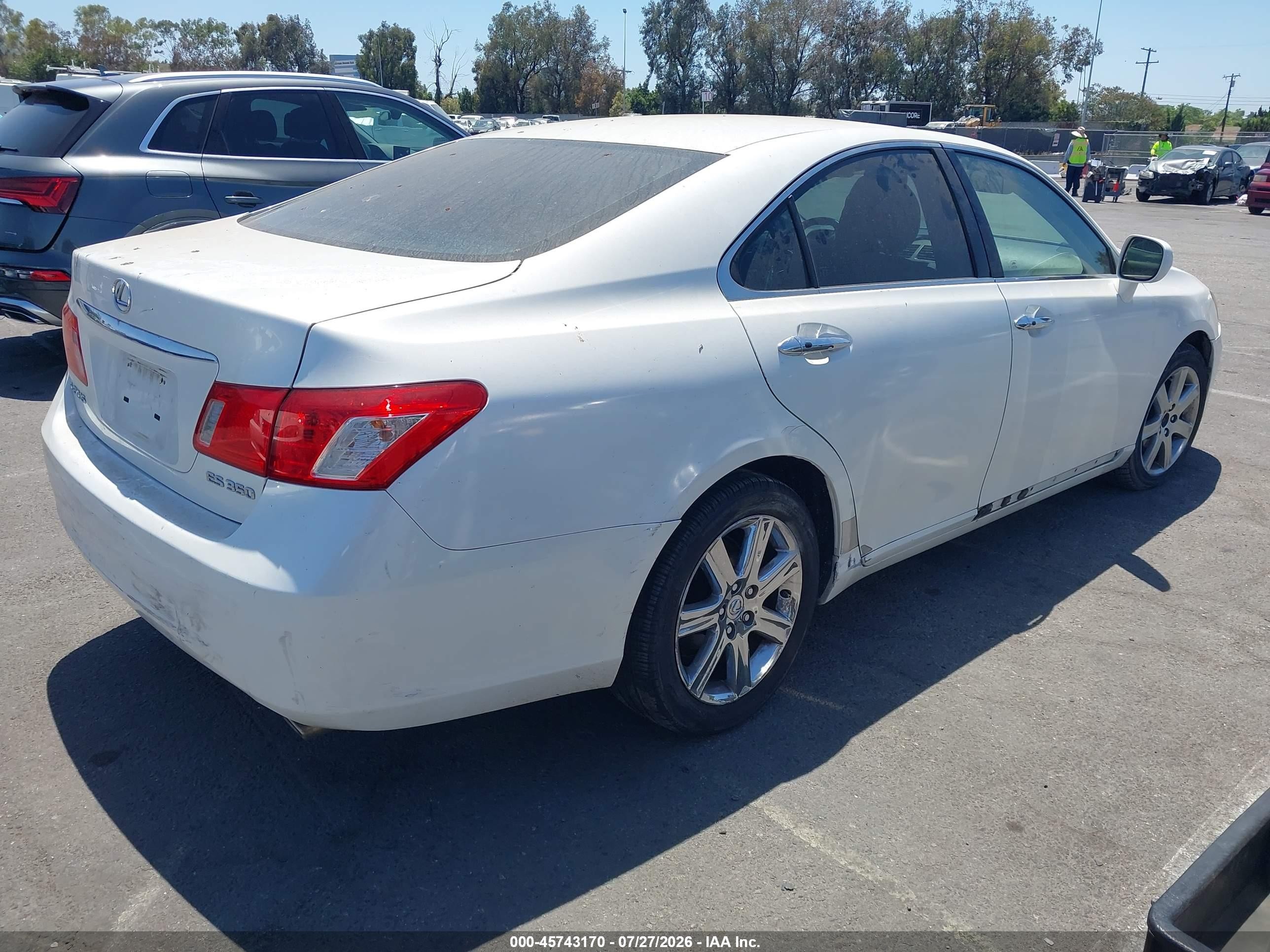 2009 Lexus Es 350   White vin: JTHBJ46GX92337745