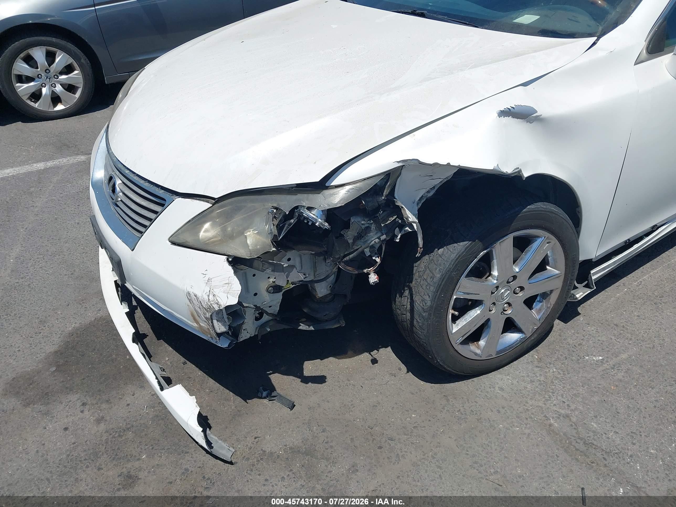 2009 Lexus Es 350   White vin: JTHBJ46GX92337745