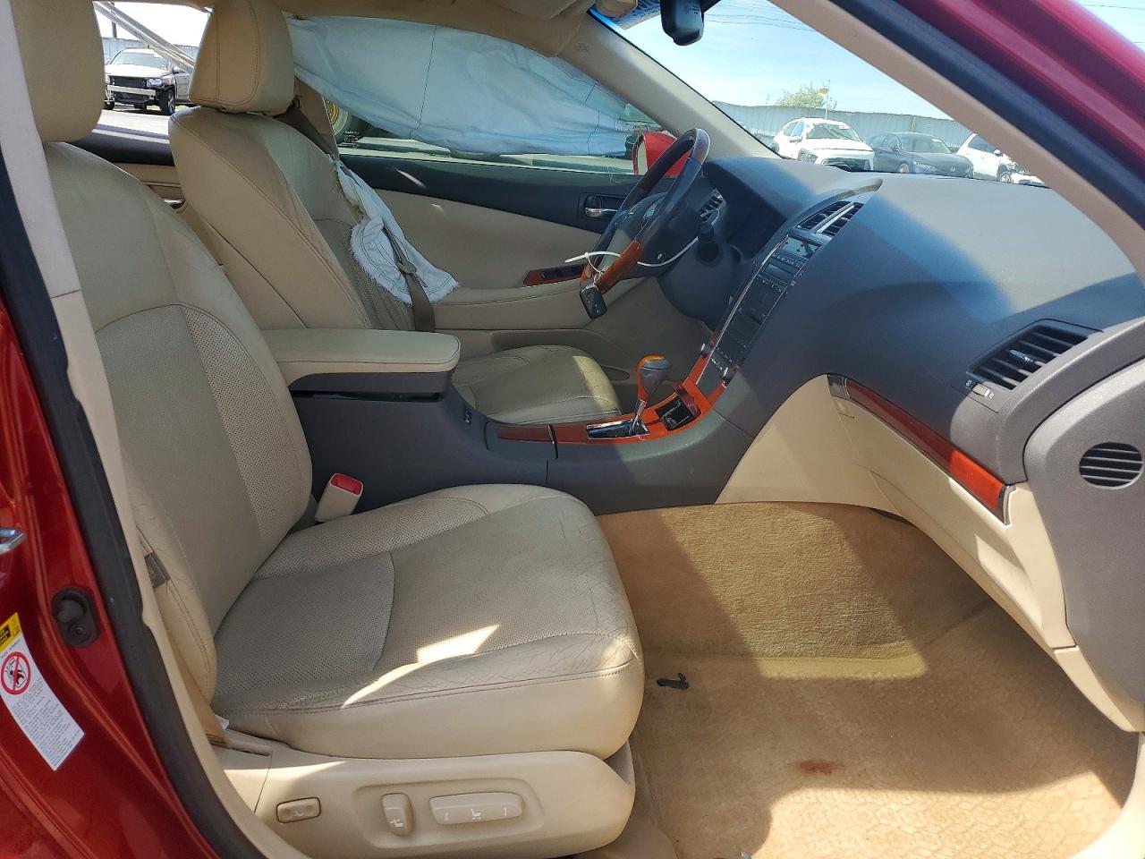 2010 Lexus Es 350 Red vin: JTHBK1EG0A2360422