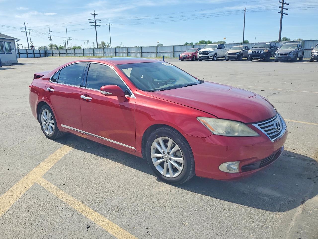 2010 Lexus Es 350 Red vin: JTHBK1EG0A2360422