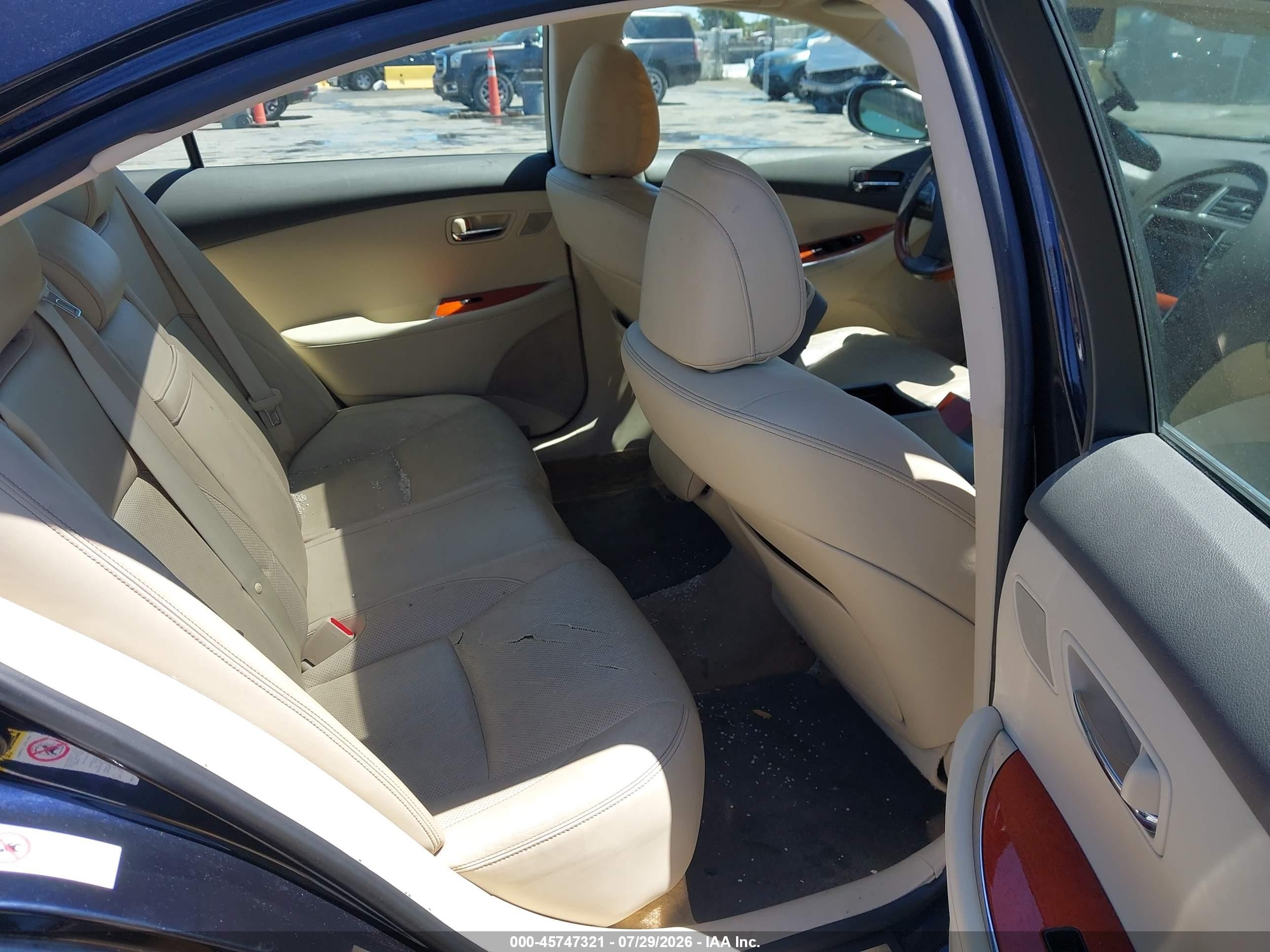 2010 Lexus Es 350 Dark Blue vin: JTHBK1EG0A2362008