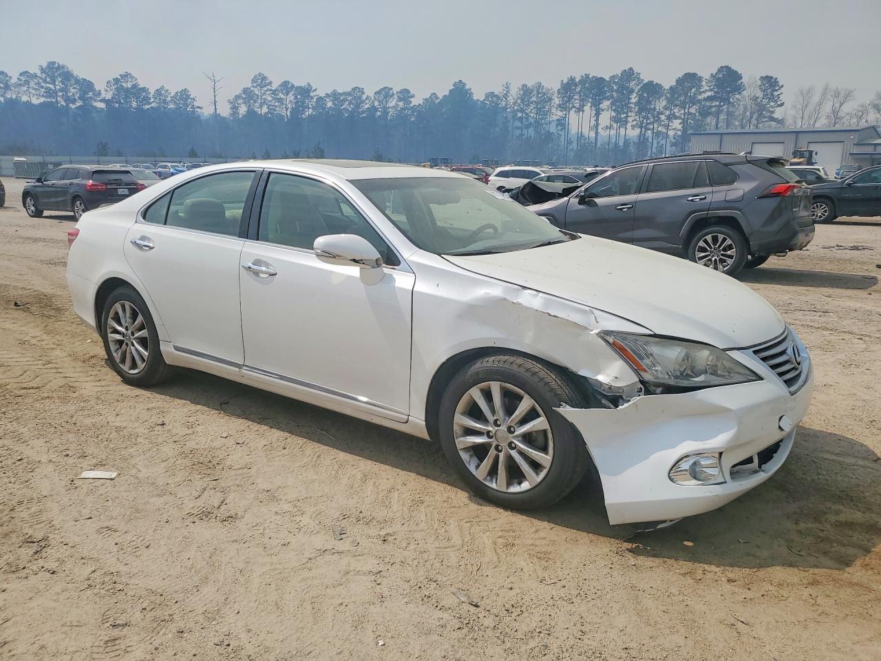 2010 Lexus Es 350 Base White vin: JTHBK1EG0A2368424