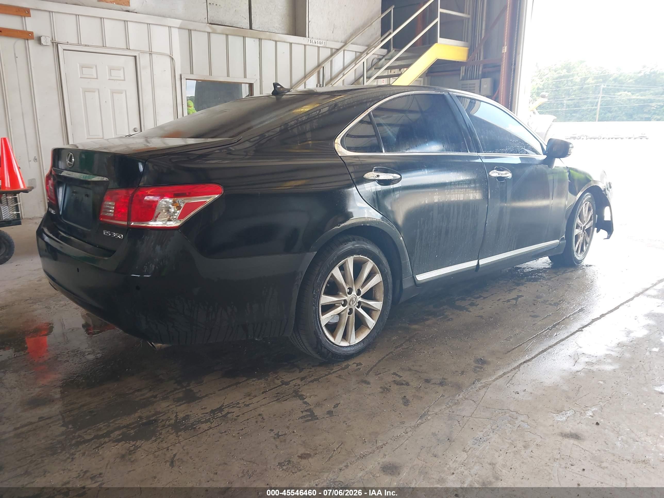 2010 Lexus Es 350   Черный vin: JTHBK1EG0A2369167