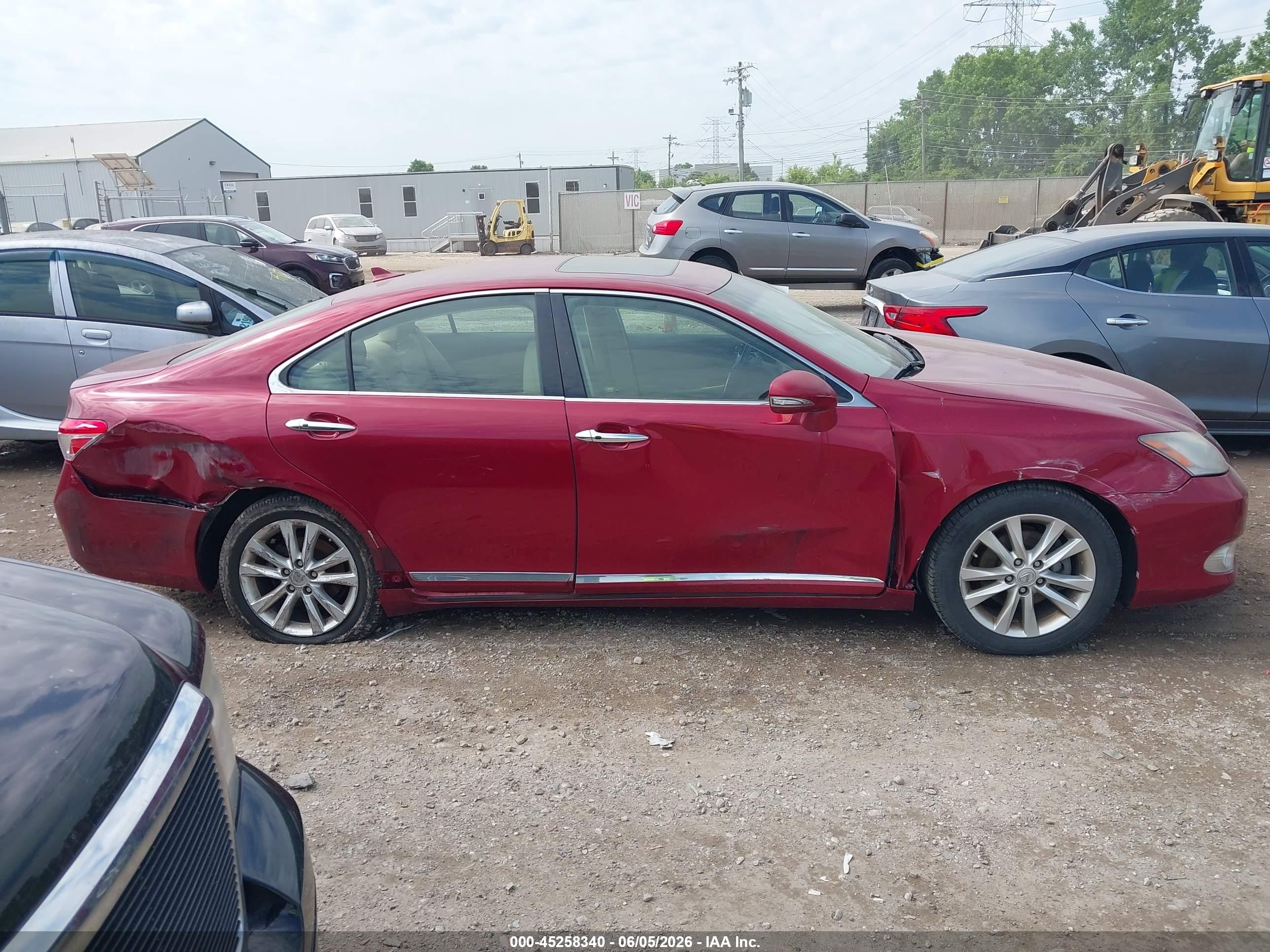 2010 Lexus Es 350 Красный vin: JTHBK1EG0A2410879