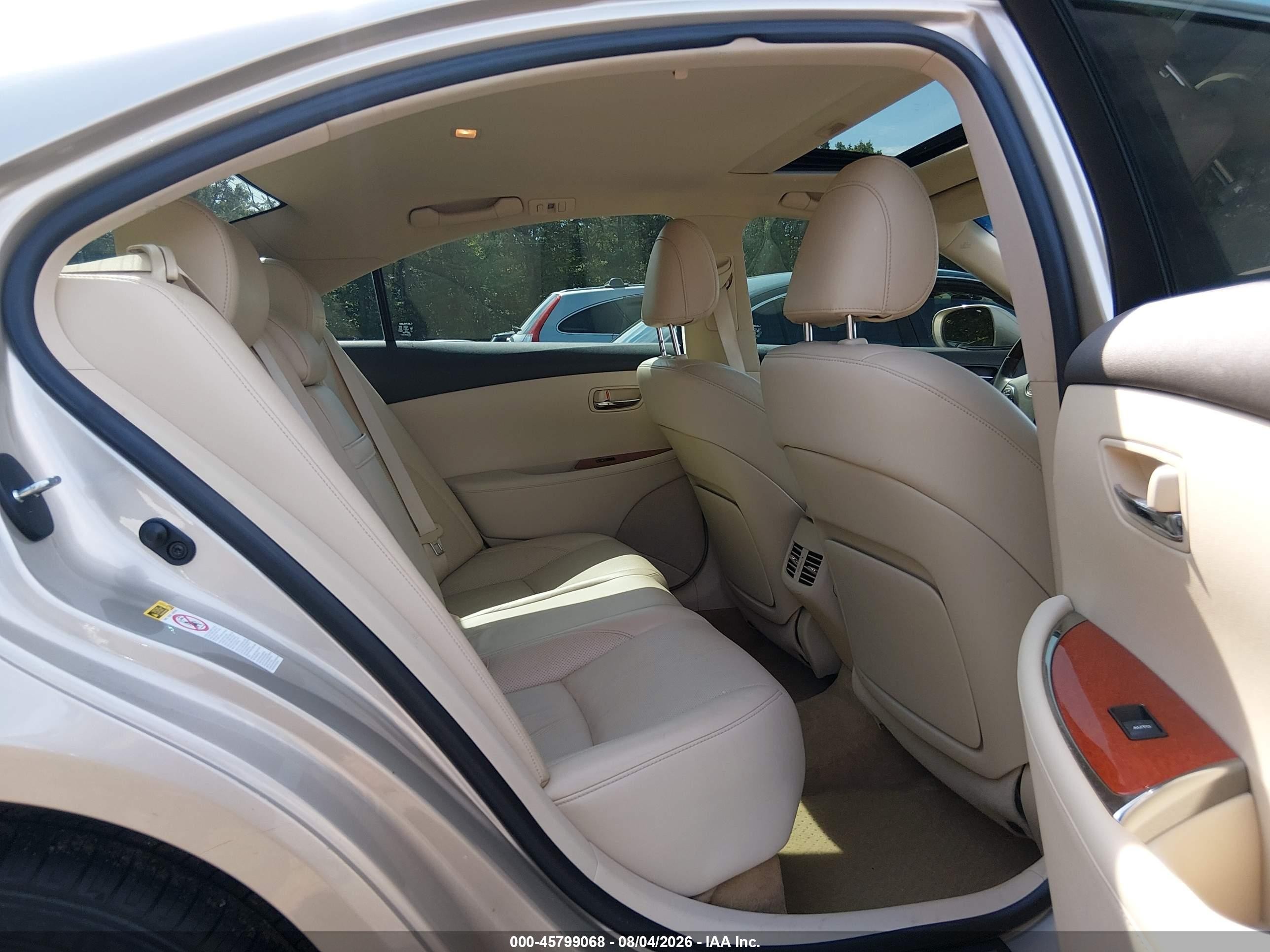 2011 Lexus Es 350 Gold vin: JTHBK1EG0B2416778