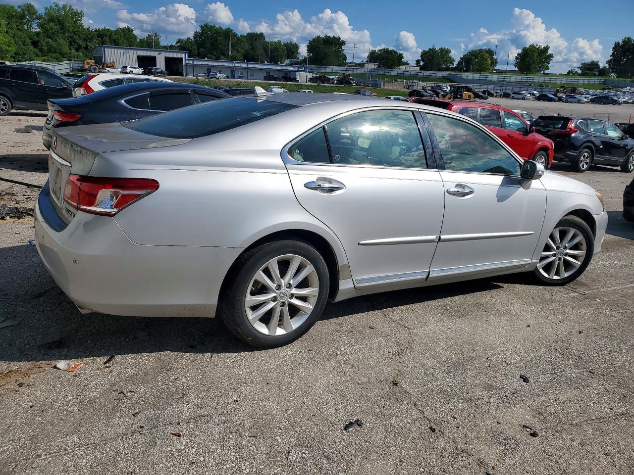 2011 Lexus Es 350 Silver vin: JTHBK1EG0B2420541