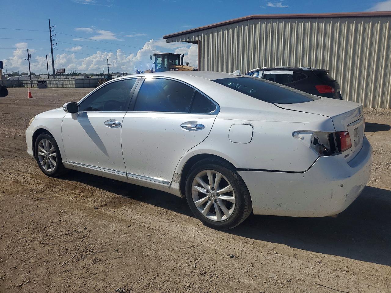 2011 Lexus Es 350 Белый vin: JTHBK1EG0B2447240