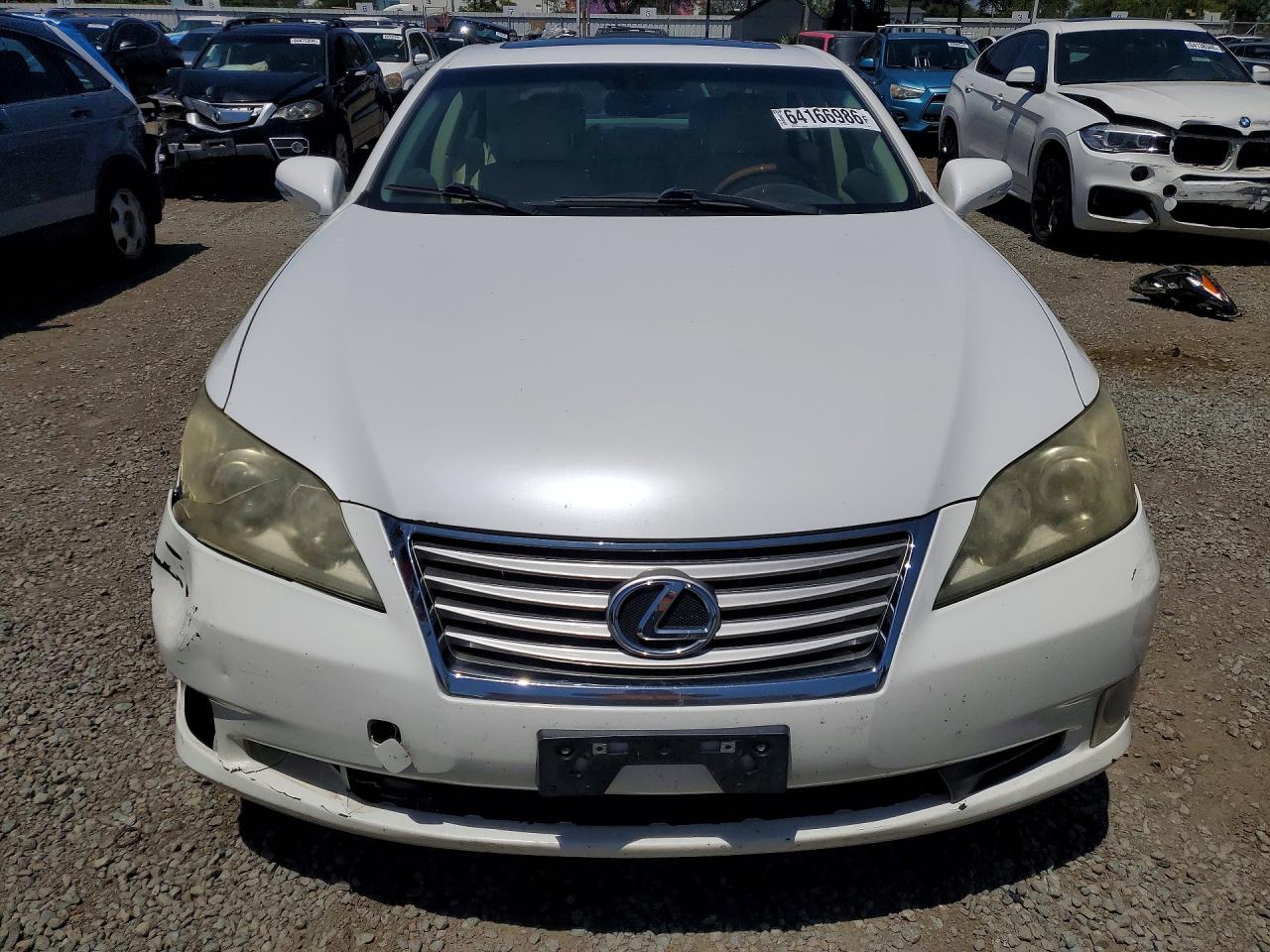 2011 Lexus Es 350 White vin: JTHBK1EG0B2460084