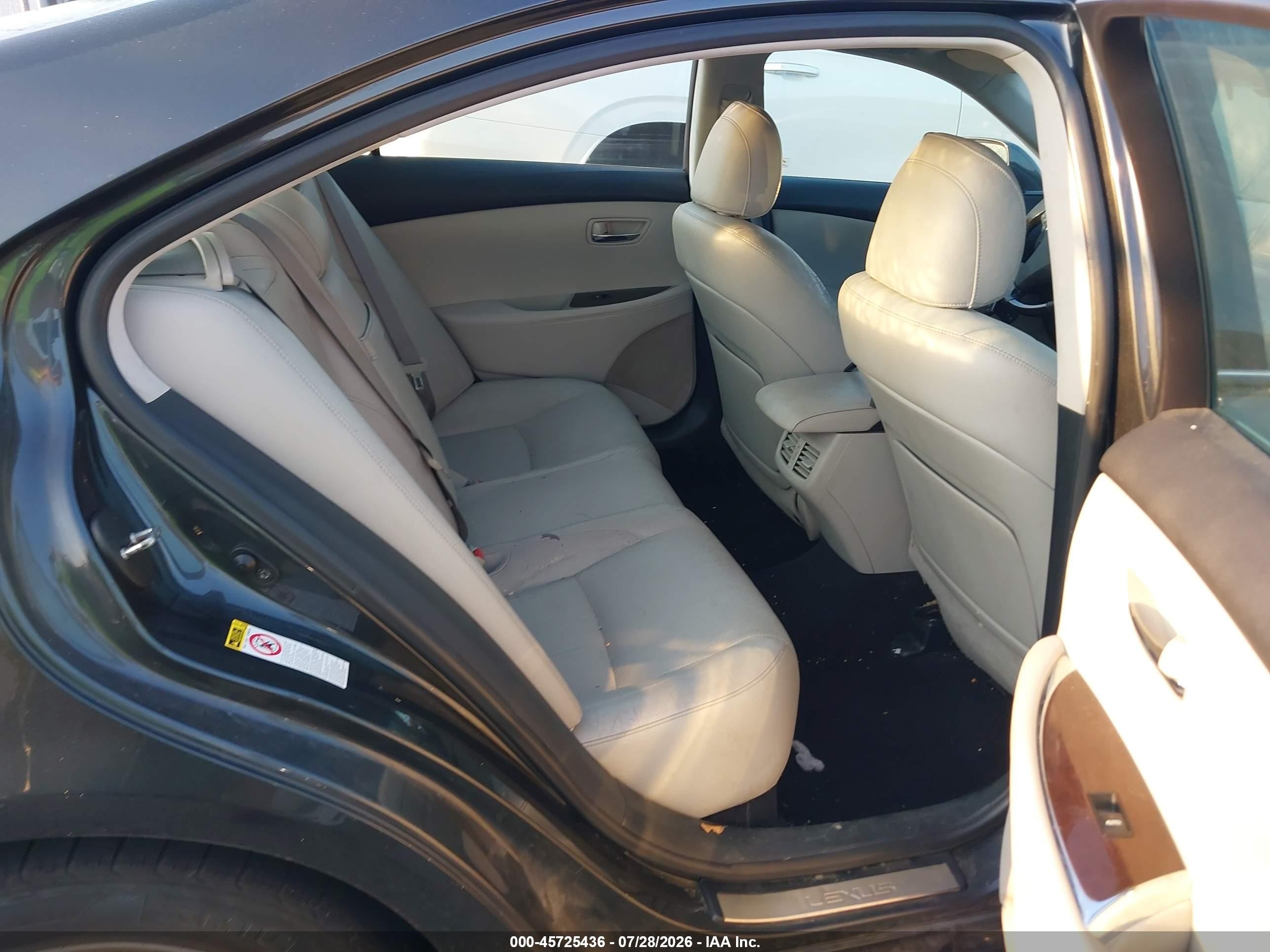 2011 Lexus Es 350   Gray vin: JTHBK1EG0B2461736