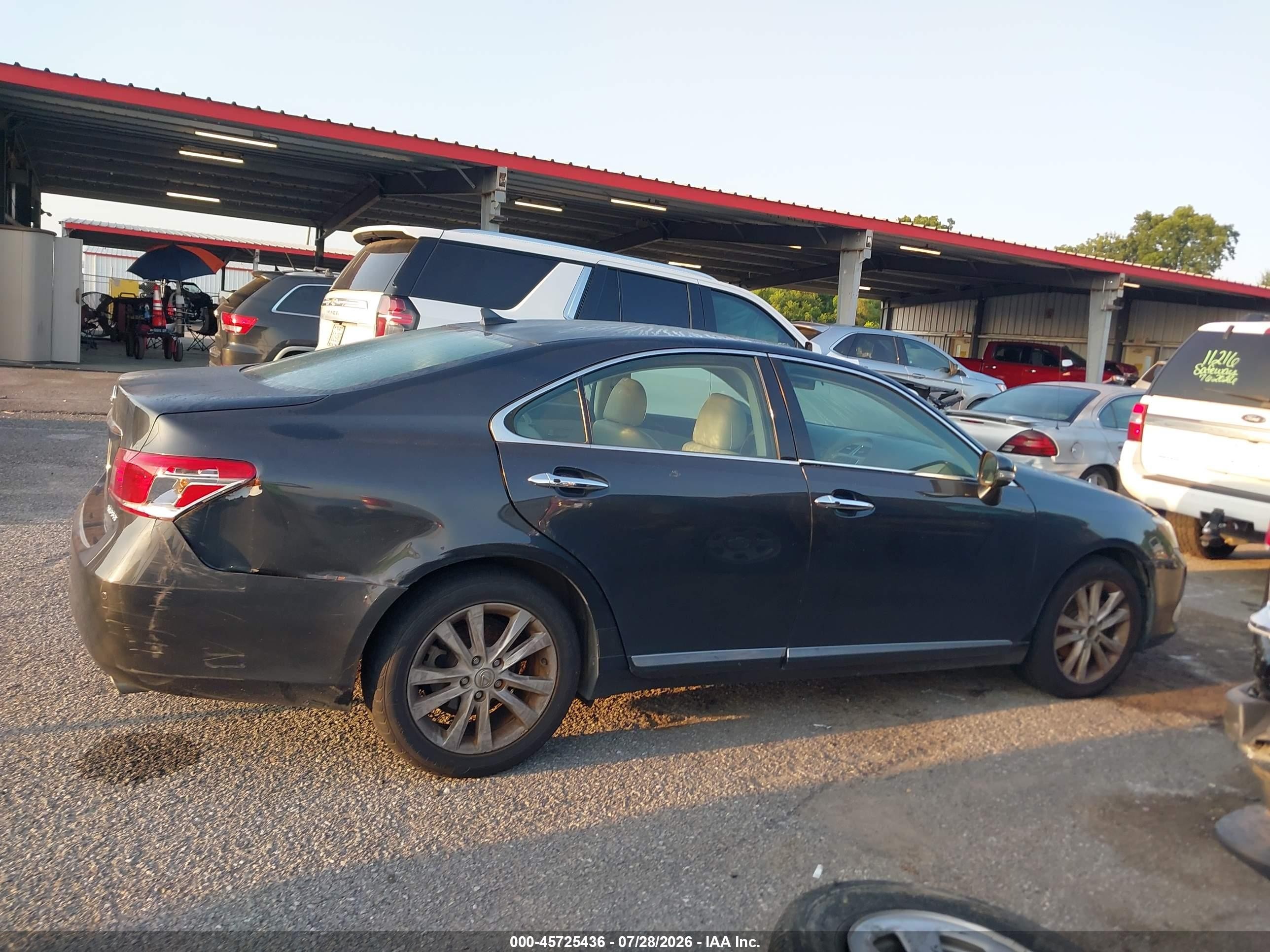2011 Lexus Es 350   Gray vin: JTHBK1EG0B2461736