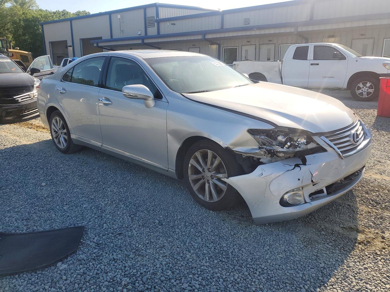 2012 Lexus Es 350 Silver vin: JTHBK1EG0C2474150